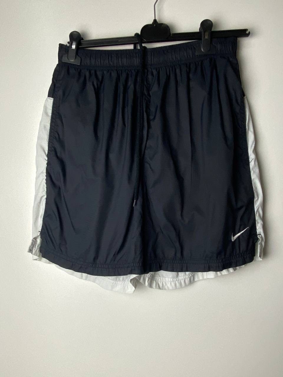 Vintage Nike vintage shorts size L Size US 34 / EU 50 - 1 Thumbnail