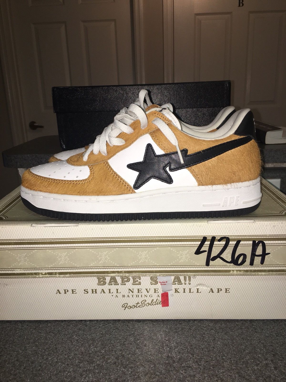 Bapesta pony hair shop
