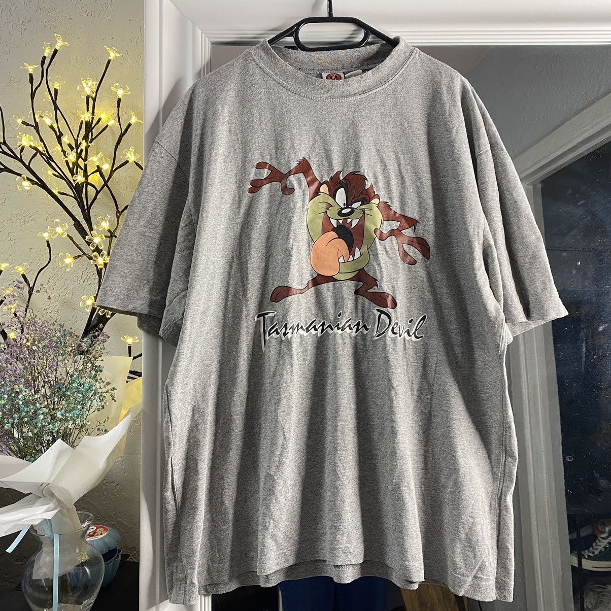 Disney VINTAGE LOONEY TUNES TAZMANIAN DEVIL BOXY T SHIRT Size US XL / EU 56 / 4 - 1 Thumbnail