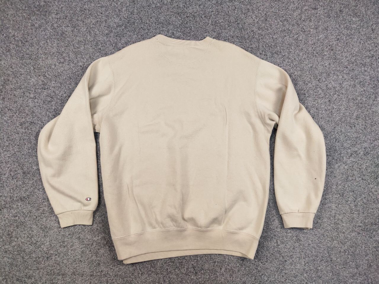 Champion Vintage 90's Champion usa Logo Beige Crewneck Sweatshirt Size US L / EU 52-54 / 3 - 19 Thumbnail