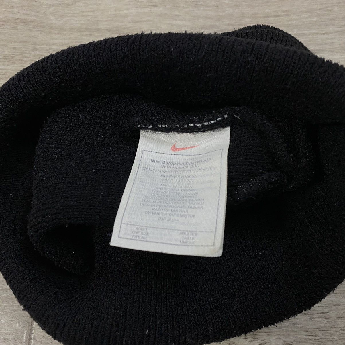 Nike VINTAGE 90s NIKE BLACK BEANIE HAT Size ONE SIZE - 3 Thumbnail