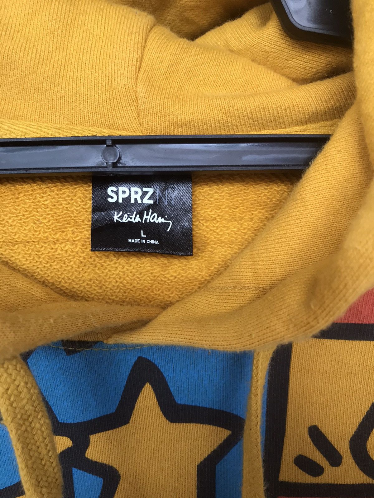 Japanese Brand × Keith Haring × Uniqlo Keith Haring American Art Of The 80s Size L Size US L / EU 52-54 / 3 - 6 Thumbnail