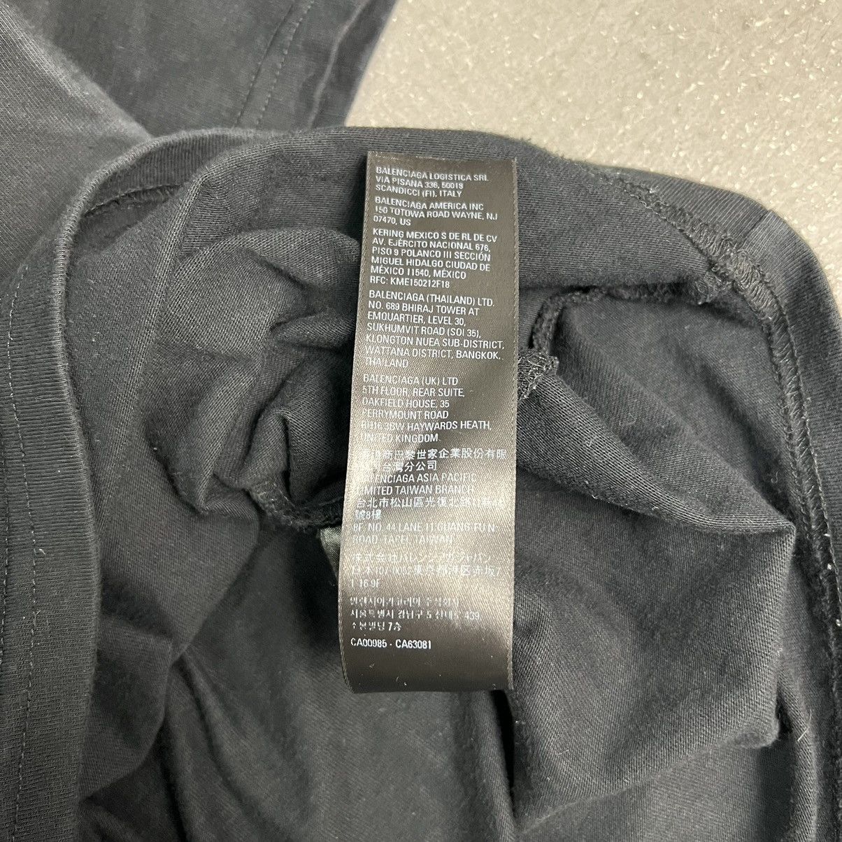 Balenciaga Balenciaga YE24 Be Different Apple Shirt Size US S / EU 44-46 / 1 - 8 Thumbnail