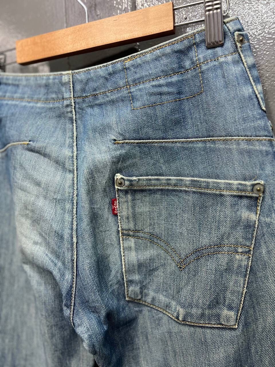 Levi's VINTAGE LEVI’S ENGINEERED JEANS SLIM Size US 26 / EU 42 - 8 Thumbnail