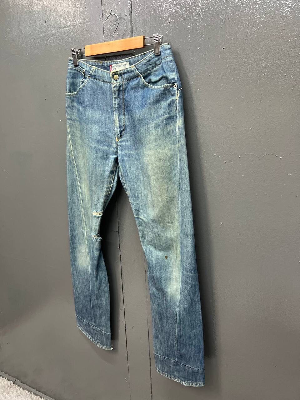 Levi's VINTAGE LEVI’S ENGINEERED JEANS SLIM Size US 26 / EU 42 - 3 Thumbnail
