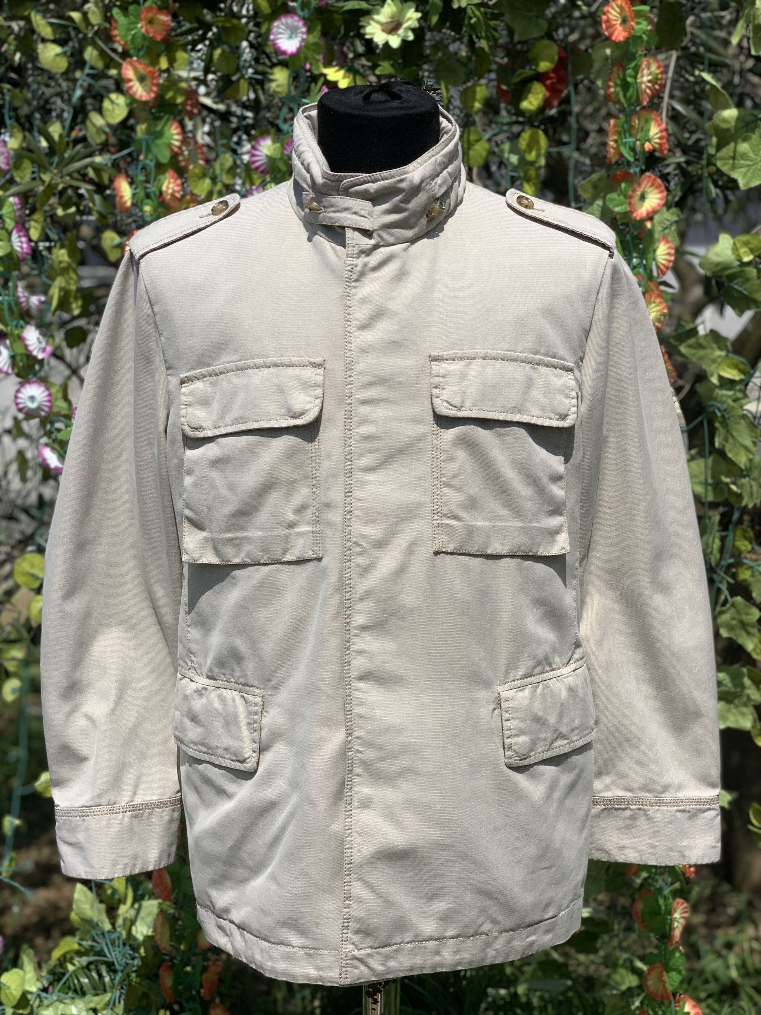 Moncler Vintage 90's Bomber Hooded Size 3 L 52 54 Tuxedo Blazer Slim Size US L / EU 52-54 / 3 - 1 Thumbnail