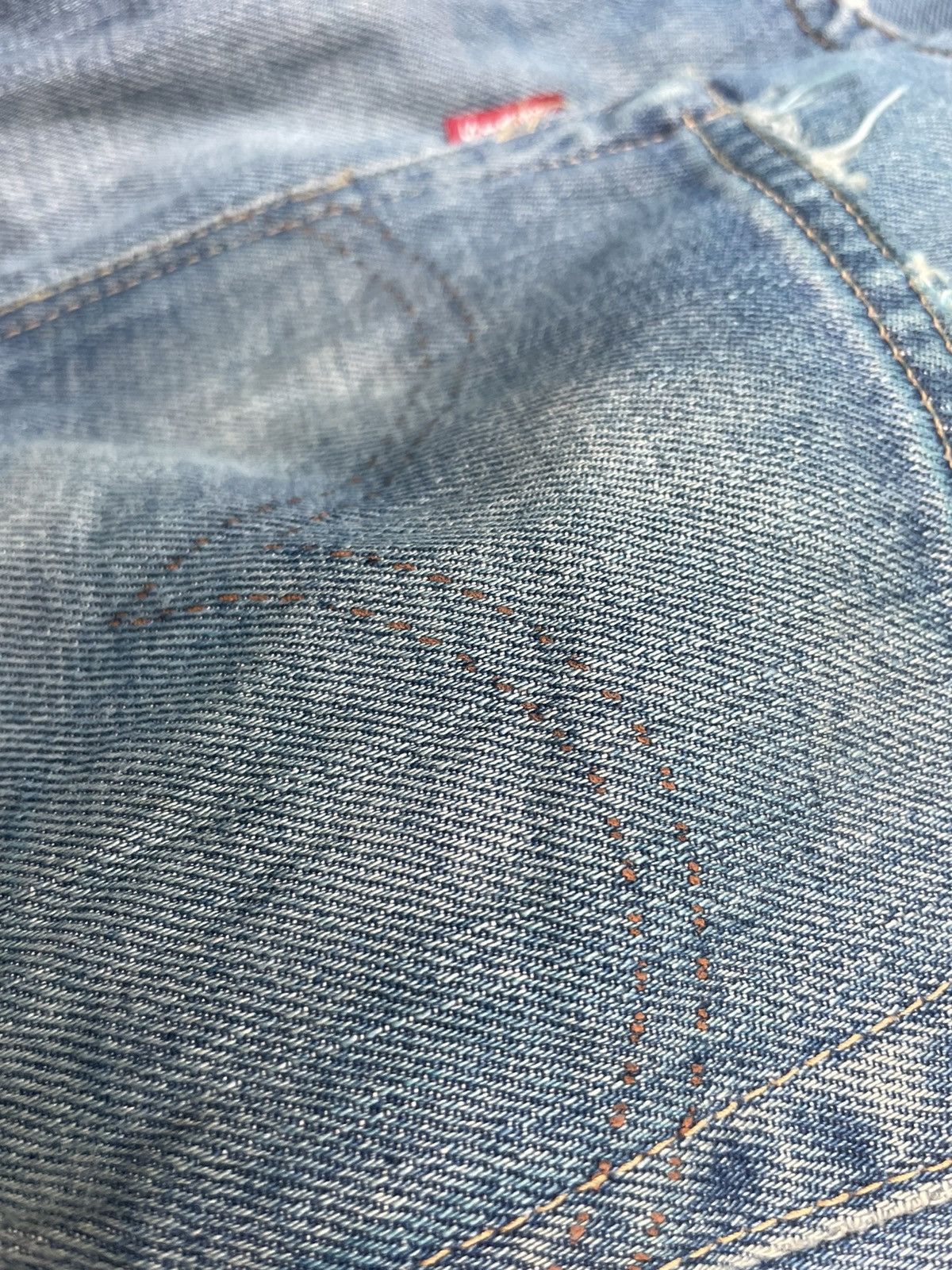 Levi's Vintage 2008 Levis 501XX E Distresed & Rework Size US 33 - 22 Thumbnail