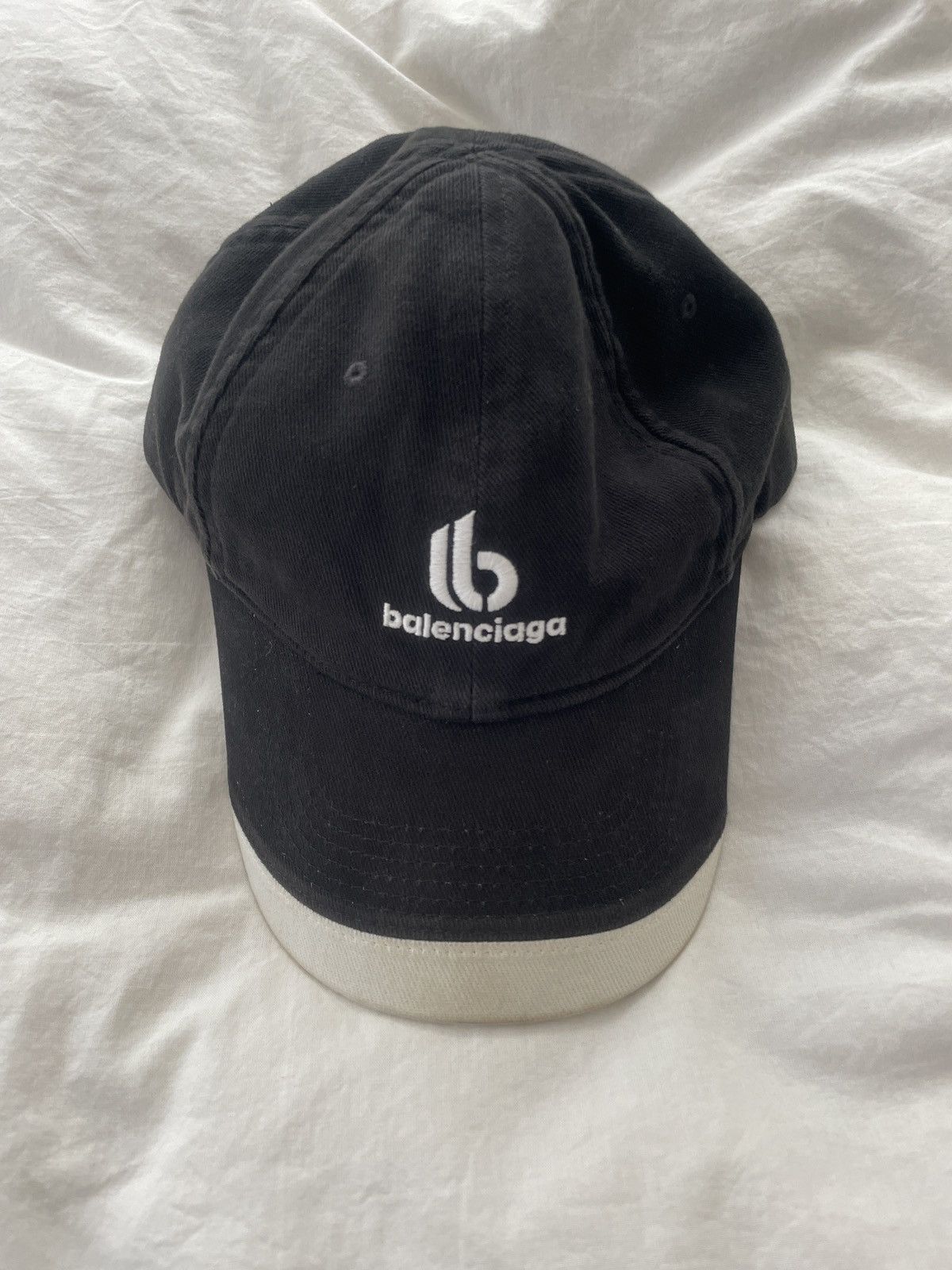 Balenciaga × Designer Balenciaga B hat -black Size ONE SIZE - 1 Thumbnail