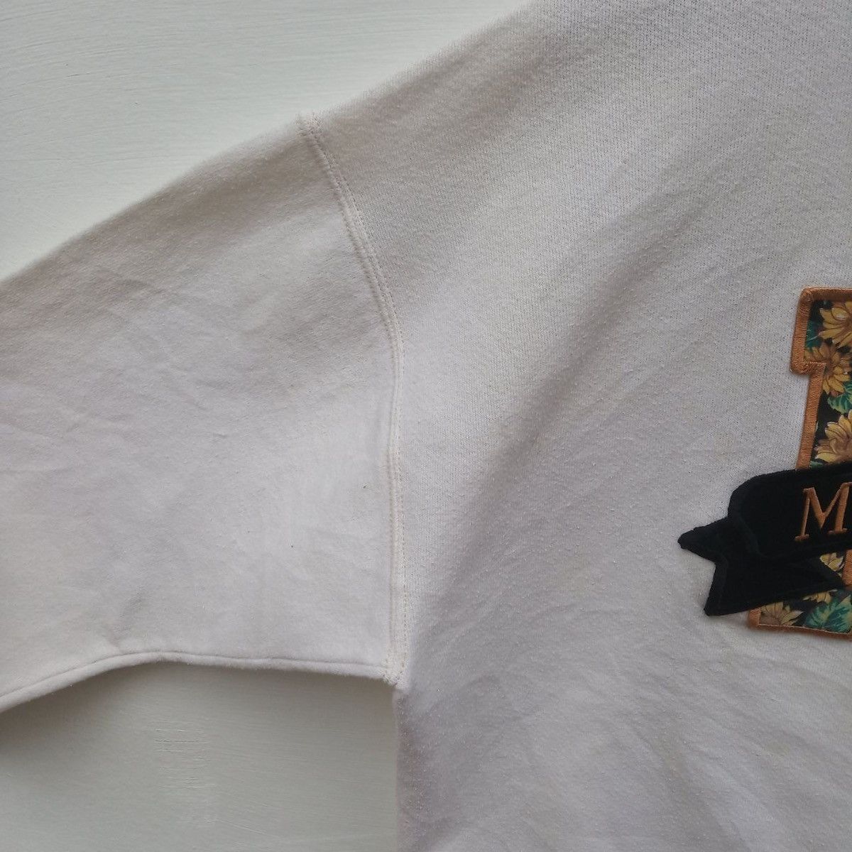 Life's a Beach Vintage Myrtle Beach hibicius art logo sweatshirt Size US L / EU 52-54 / 3 - 4 Thumbnail
