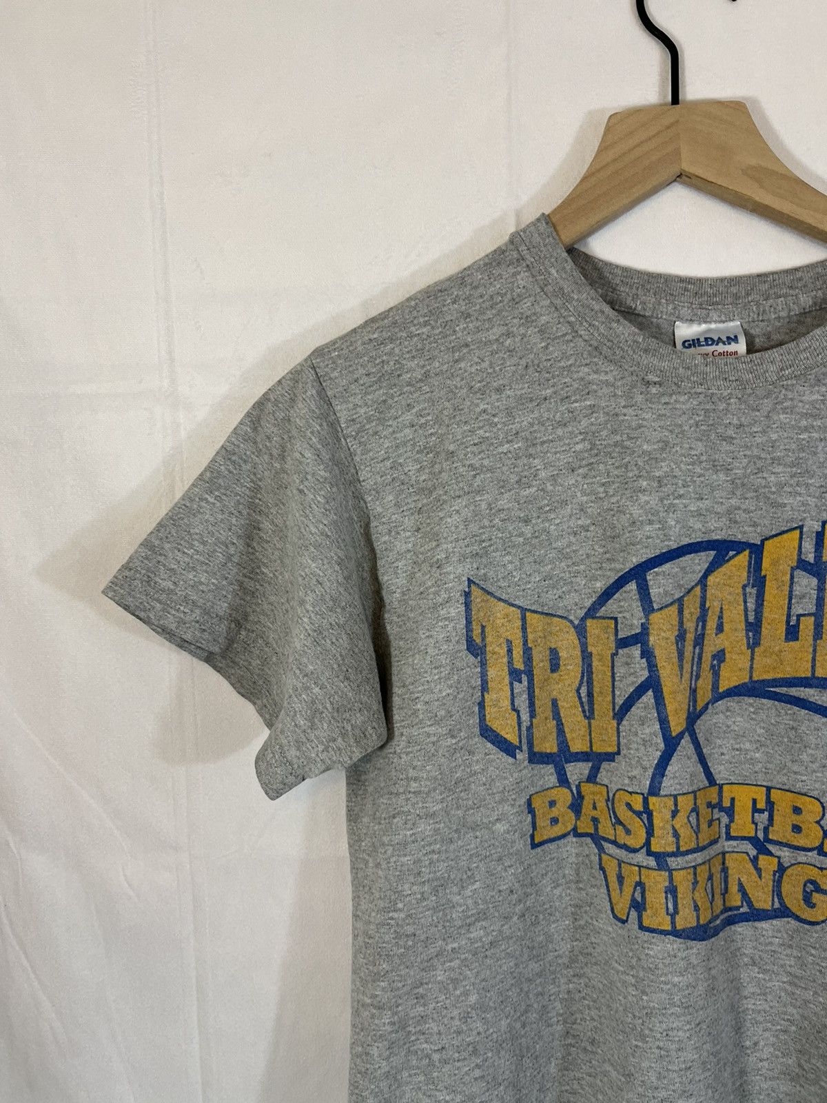 Vintage Vintage Faded Basketball Y2K Quote Tee Size US S / EU 44-46 / 1 - 5 Thumbnail