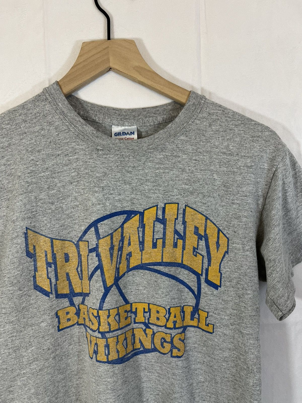 Vintage Vintage Faded Basketball Y2K Quote Tee Size US S / EU 44-46 / 1 - 3 Thumbnail