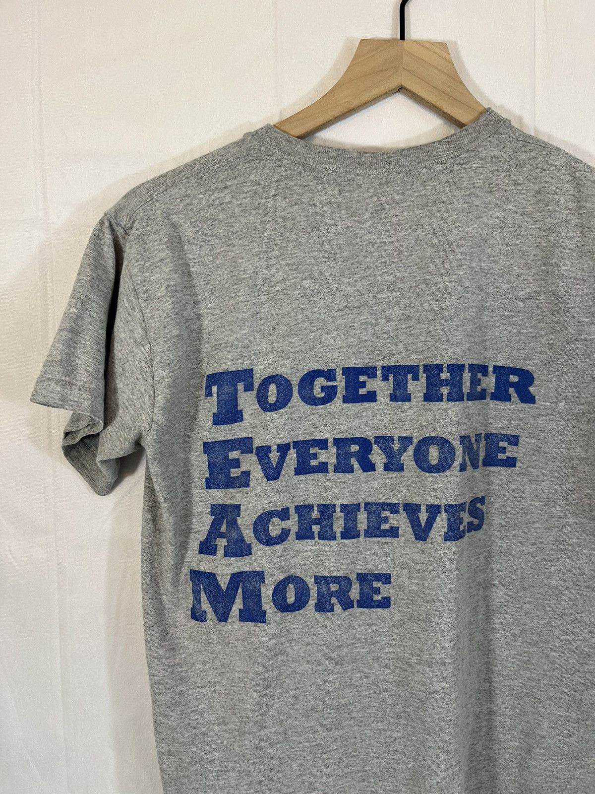 Vintage Vintage Faded Basketball Y2K Quote Tee Size US S / EU 44-46 / 1 - 9 Thumbnail