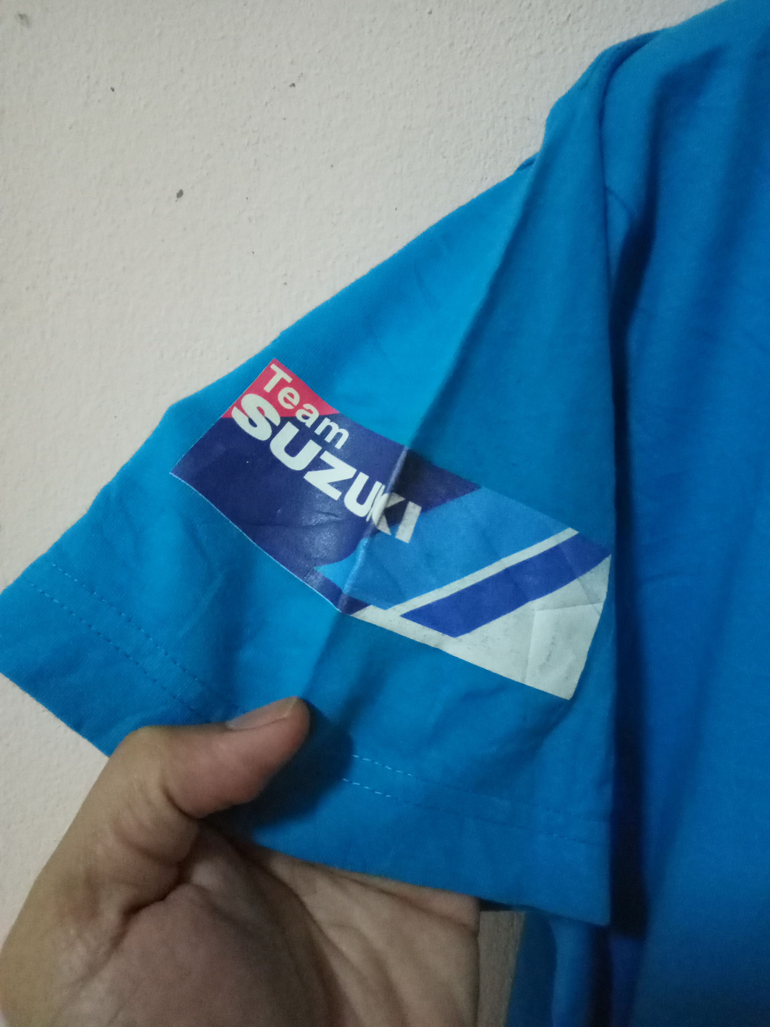 Other Suzuki Racing Team Tshirts sportswear motorsports Size US L / EU 52-54 / 3 - 4 Thumbnail