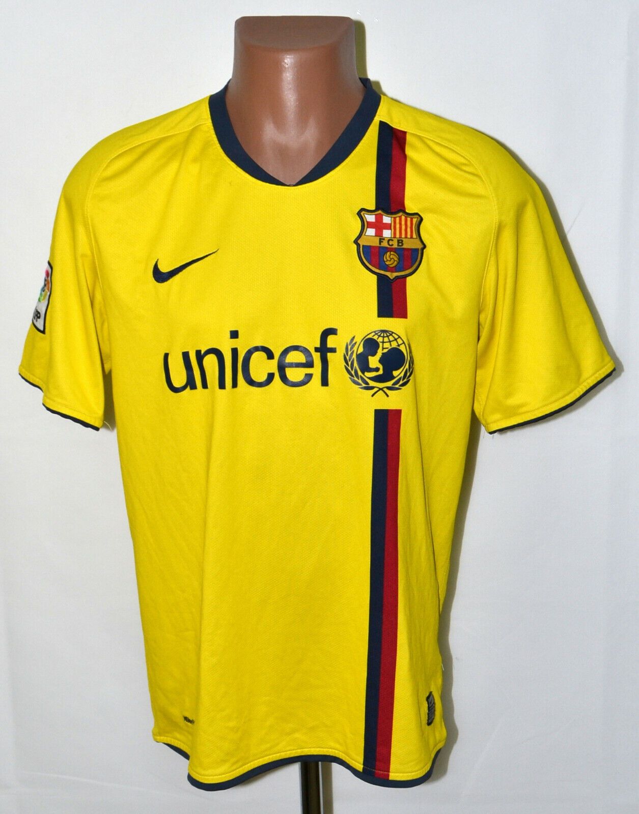 Barcelona 2008 away kit online