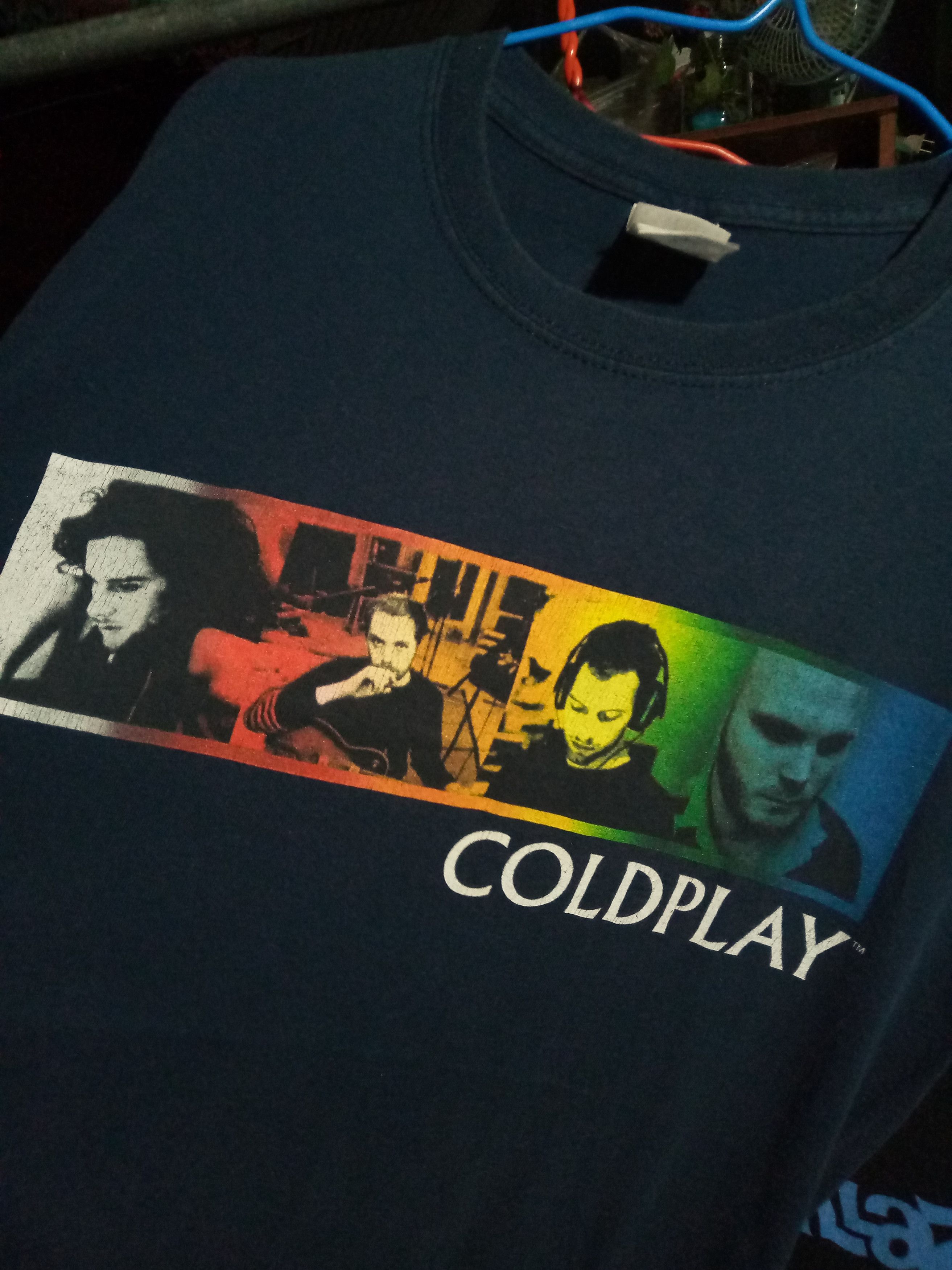 Band Tees Vintage Coldplay Twisted logic tour 2005 tshirts concerts Size US S / EU 44-46 / 1 - 4 Thumbnail