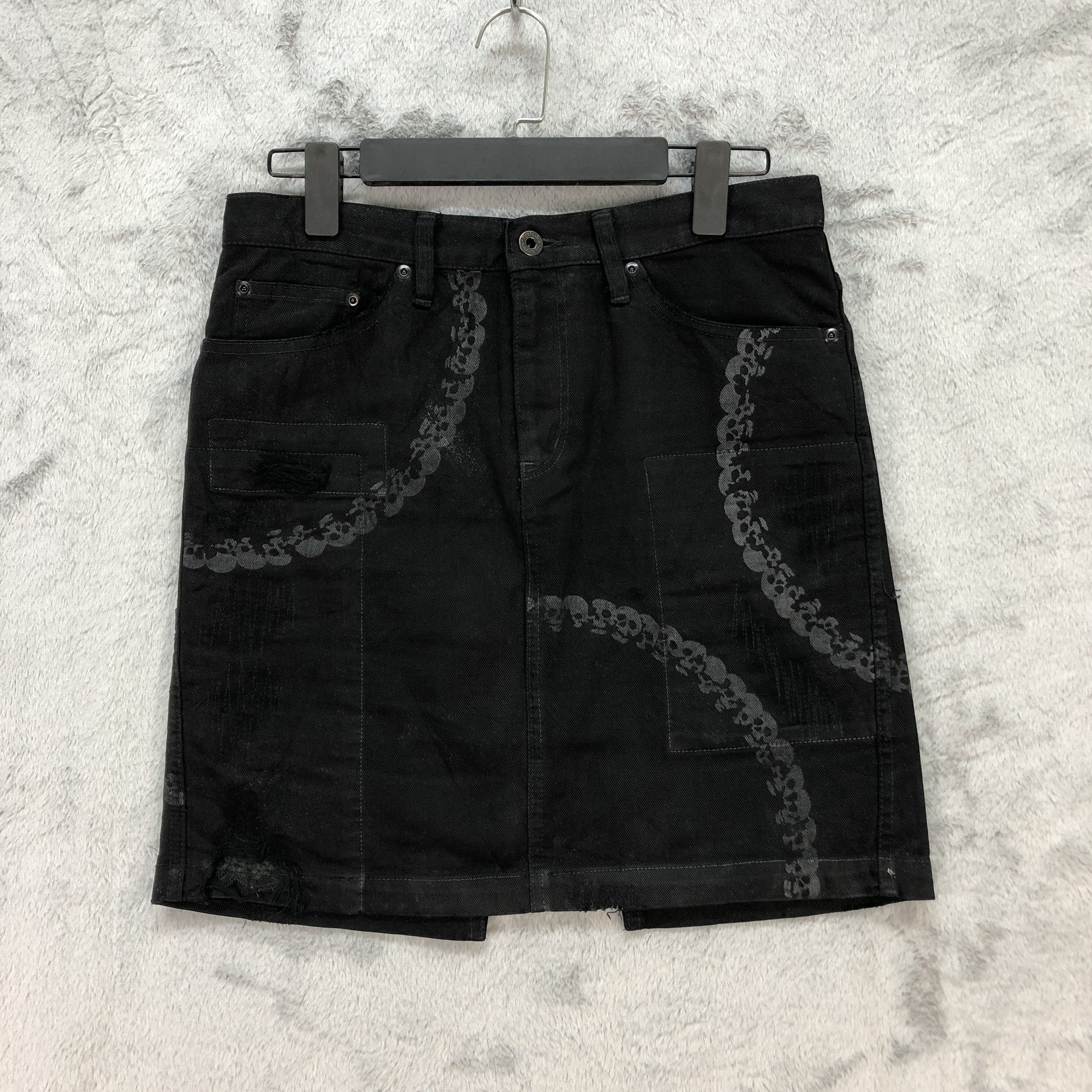 Hysteric Glamour RARE🔥 HYSTERIC GLAMOUR CHAIN SKULLS DENIM SKIRT #5668-201 Size 30" / US 8 / IT 44 - 1 Thumbnail