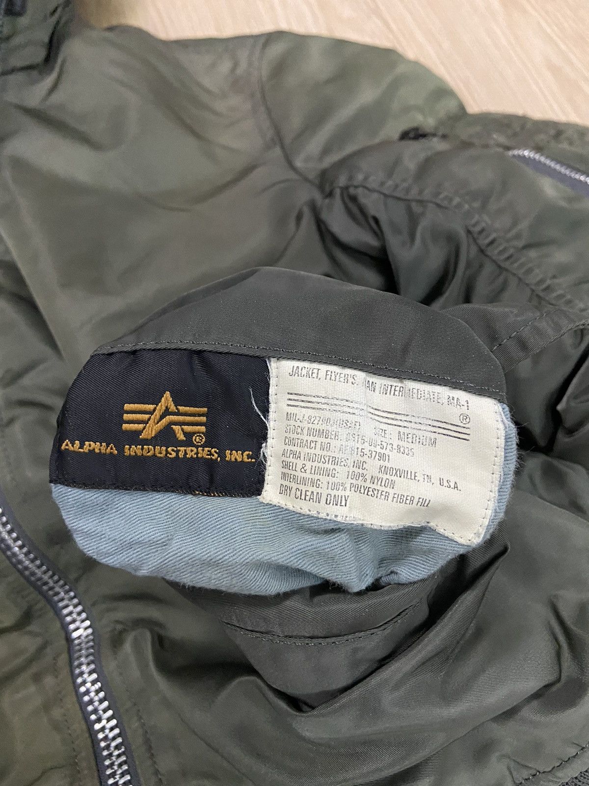 Alpha Industries Vintage 90’s Alpha Industries MA-1 jacket flyers man Size US M / EU 48-50 / 2 - 5 Thumbnail