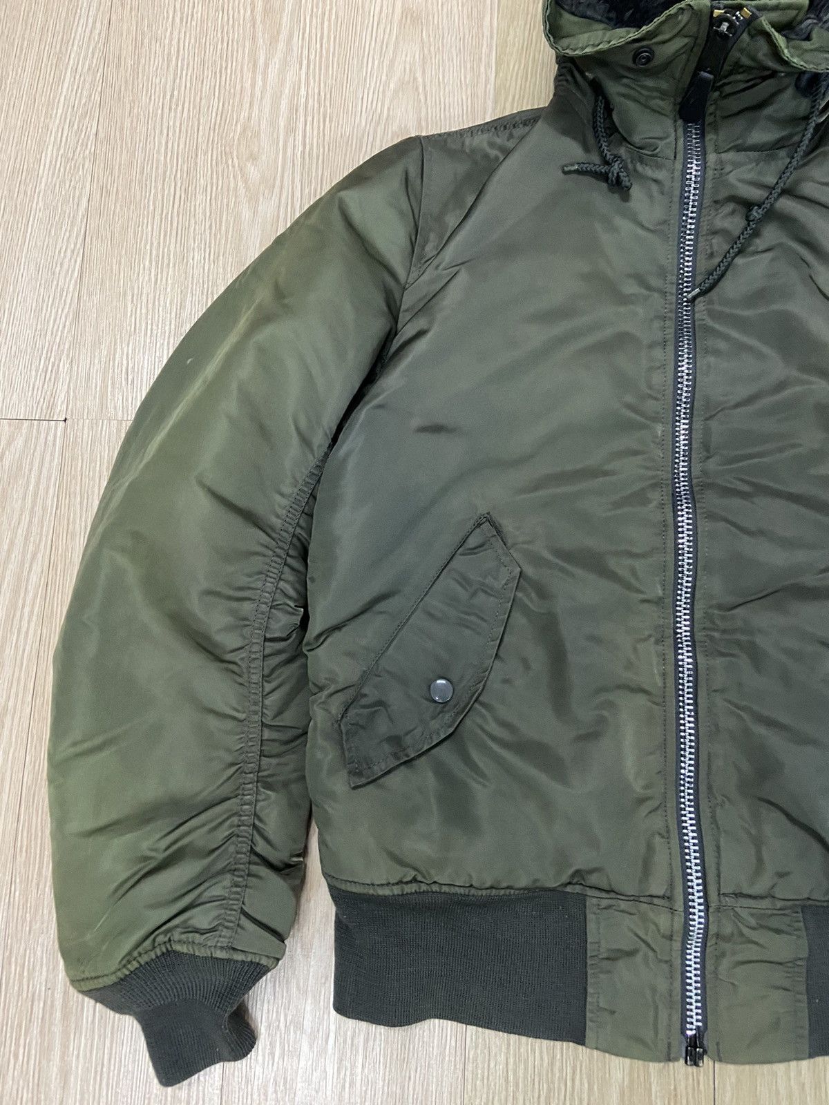 Alpha Industries Vintage 90’s Alpha Industries MA-1 jacket flyers man Size US M / EU 48-50 / 2 - 3 Thumbnail