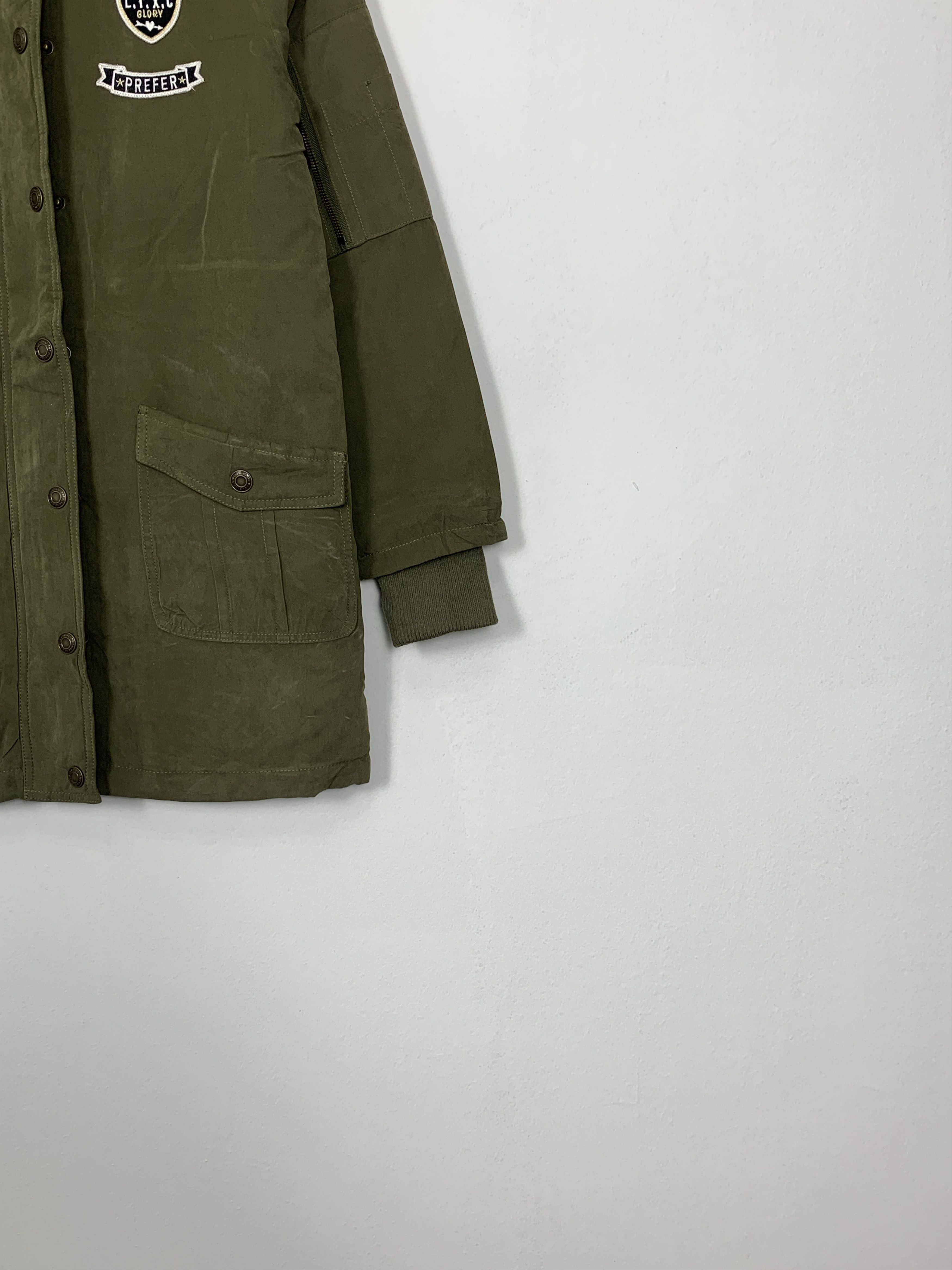 Japanese Brand Vintage LOVETOXIC Hoodie Quilted Lining Jacket J0748 Size US S / EU 44-46 / 1 - 4 Thumbnail