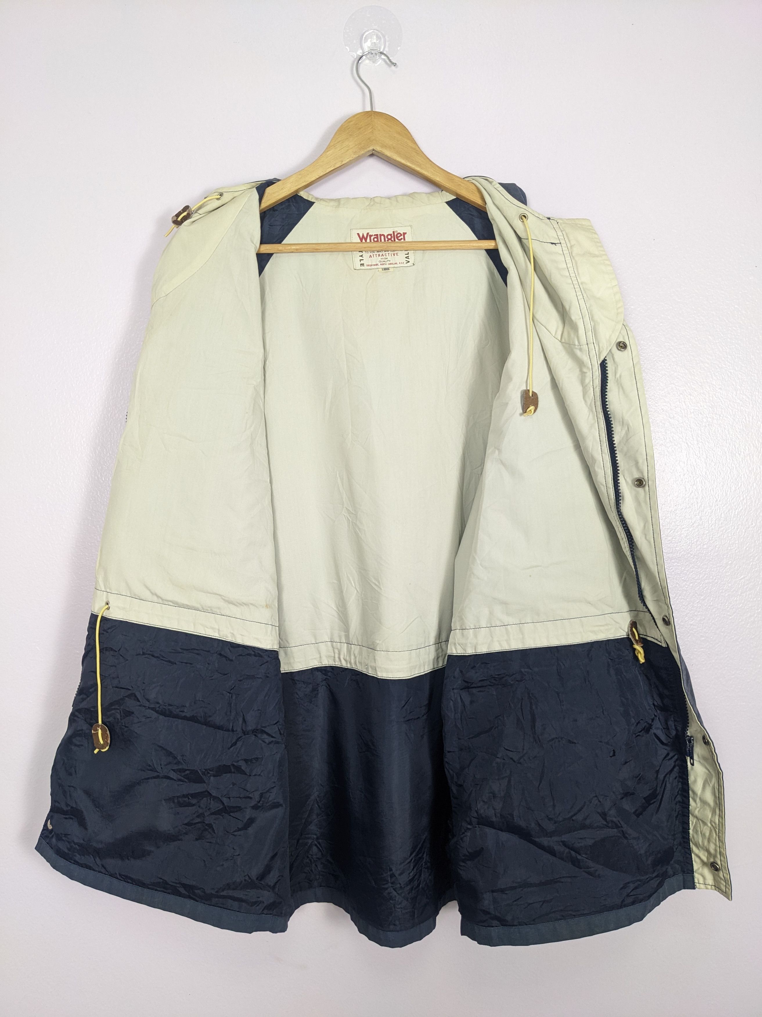 Vintage Vintage WRANGLER Sunfaded Multi Pocket Parkas Jacket J0242 Size US M / EU 48-50 / 2 - 10 Thumbnail