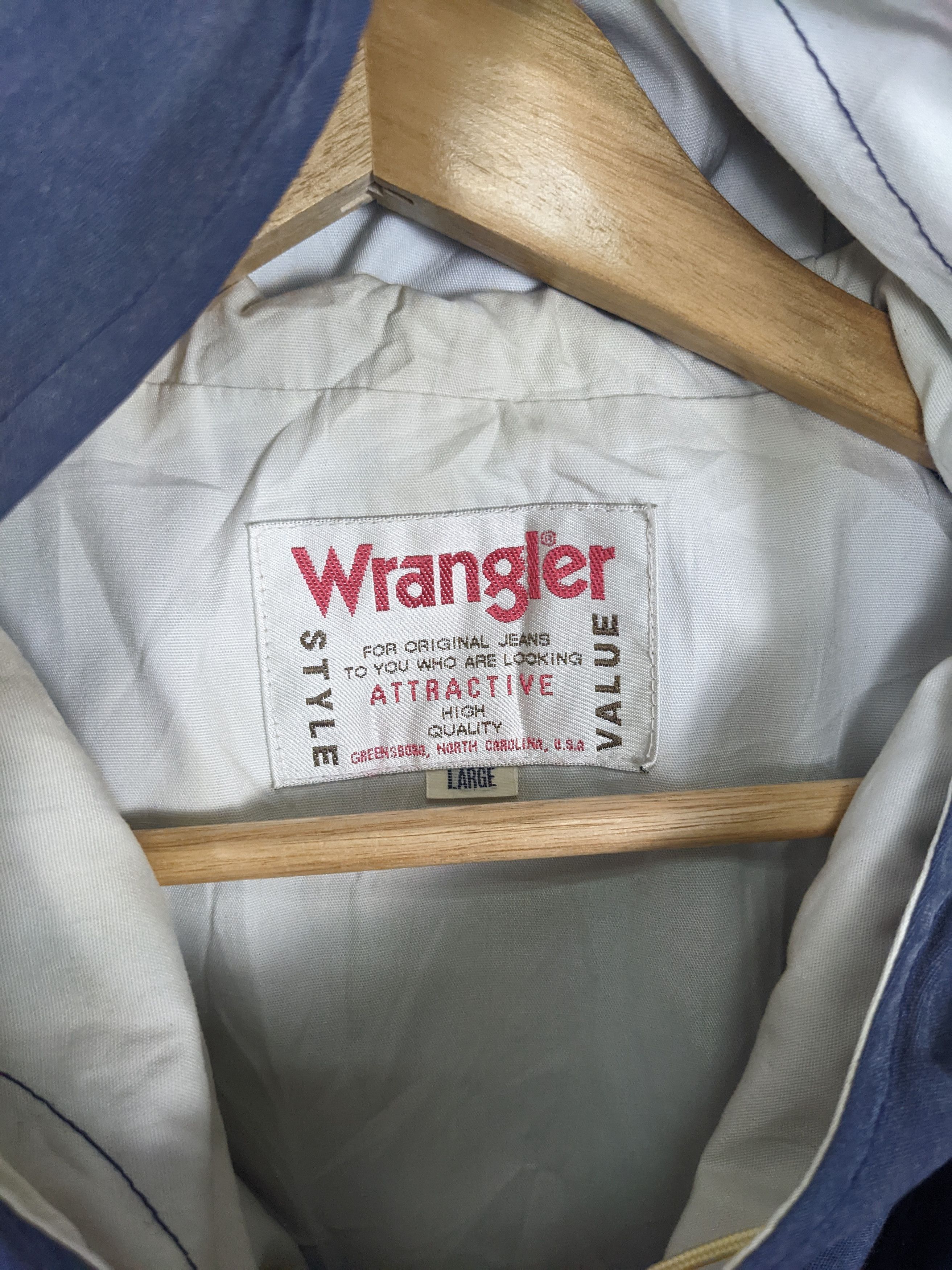 Vintage Vintage WRANGLER Sunfaded Multi Pocket Parkas Jacket J0242 Size US M / EU 48-50 / 2 - 12 Thumbnail