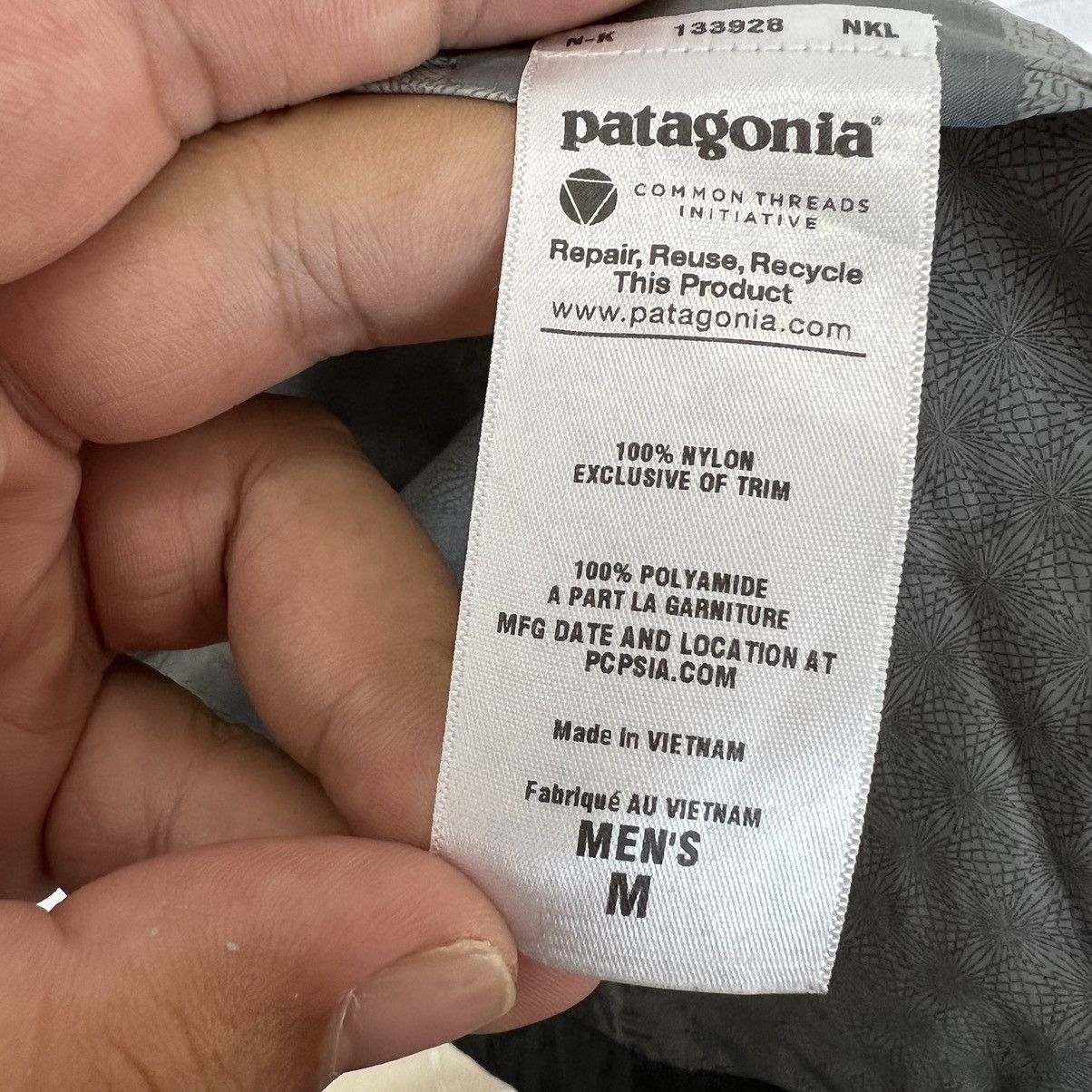 Patagonia RARE SURVIVAL JACKET PATAGONIA ZIPPER WEAR JACKET Size US M / EU 48-50 / 2 - 10 Thumbnail