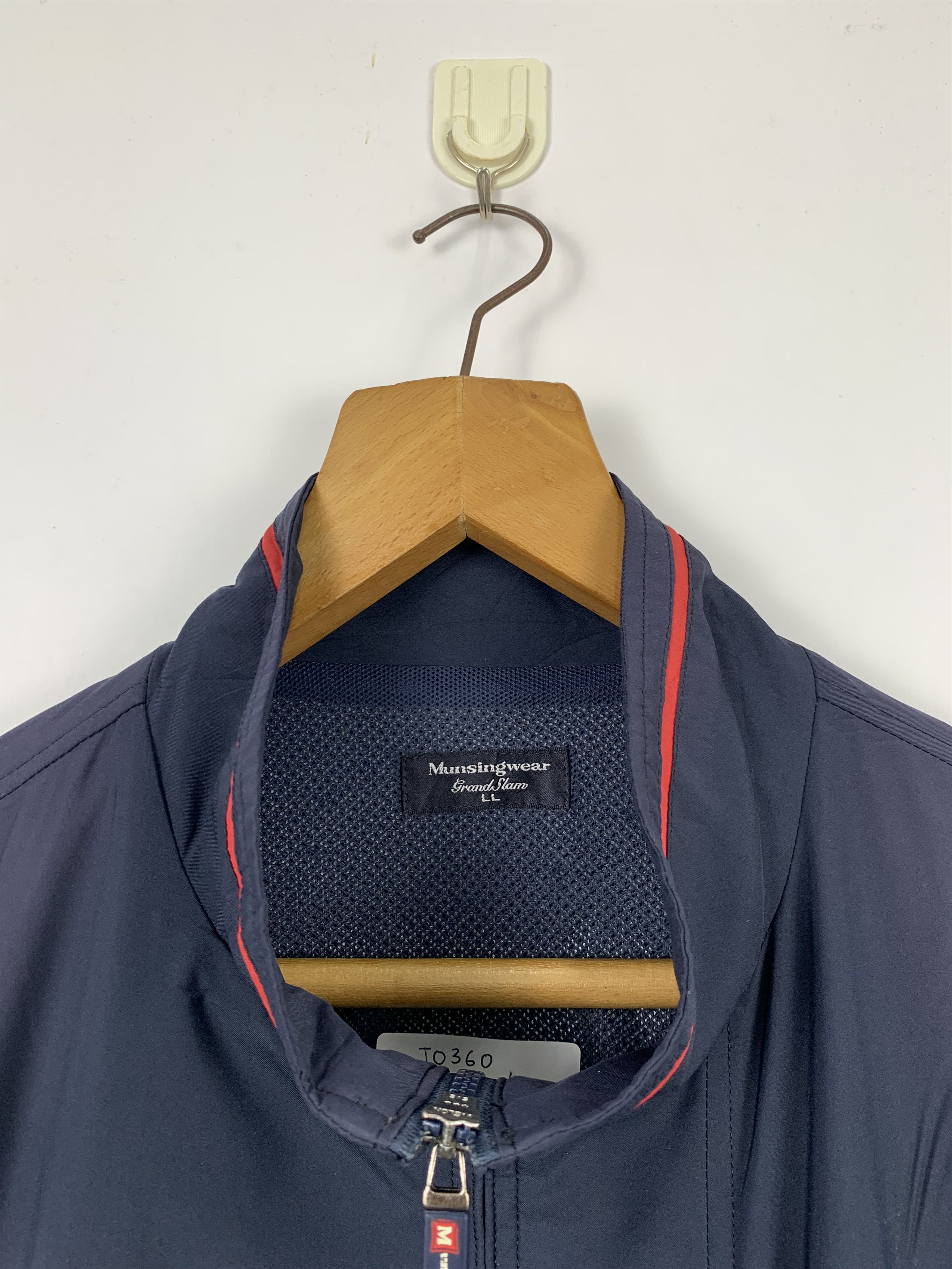 Grand Slam Vintage MUNSINGWEAR GRAND SLAM Jacket Windbreaker J0360 Size US L / EU 52-54 / 3 - 9 Thumbnail