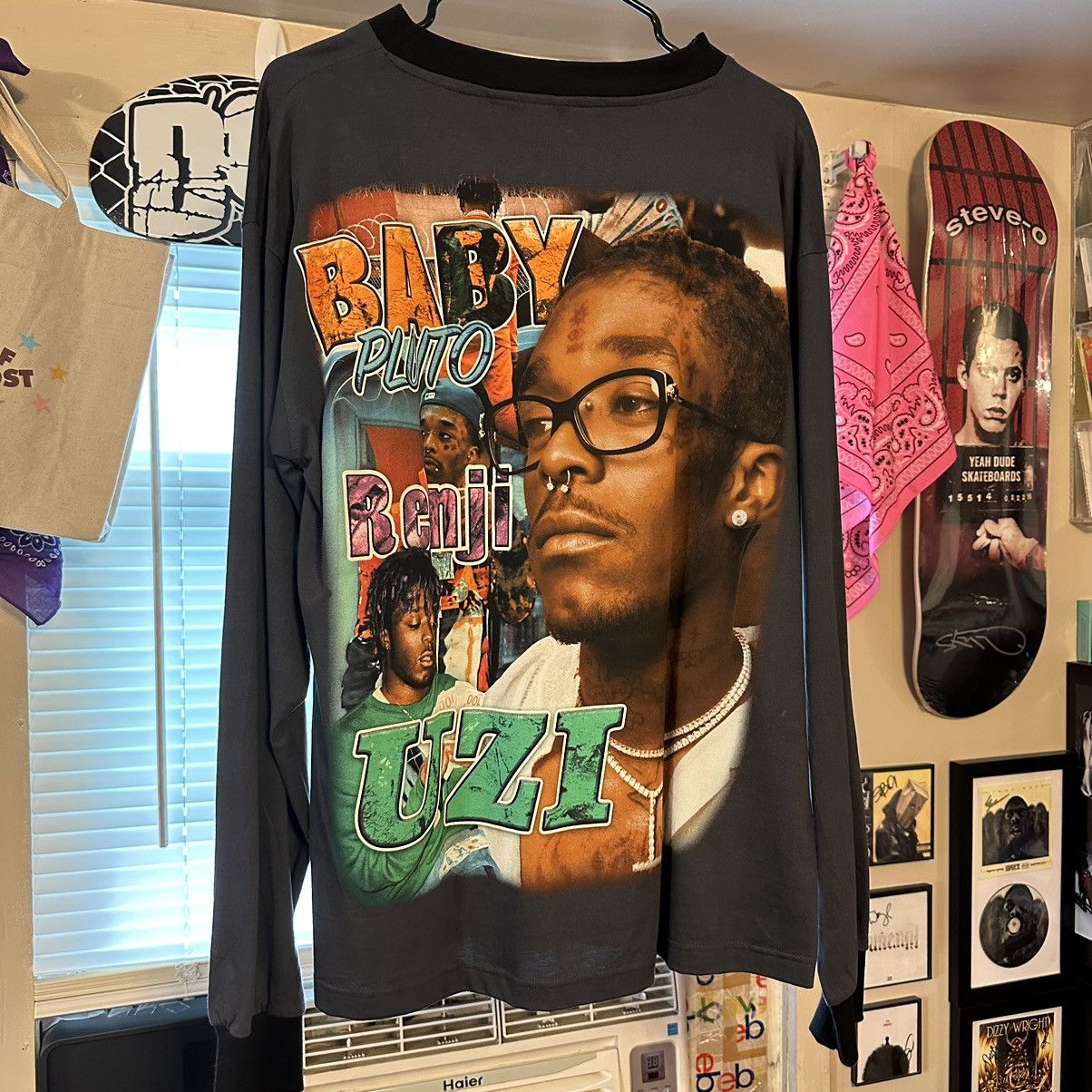 Lil Uzi Vert Marino Morwood: Lil Uzi Vert - Eternal Atake Size US L / EU 52-54 / 3 - 2 Thumbnail