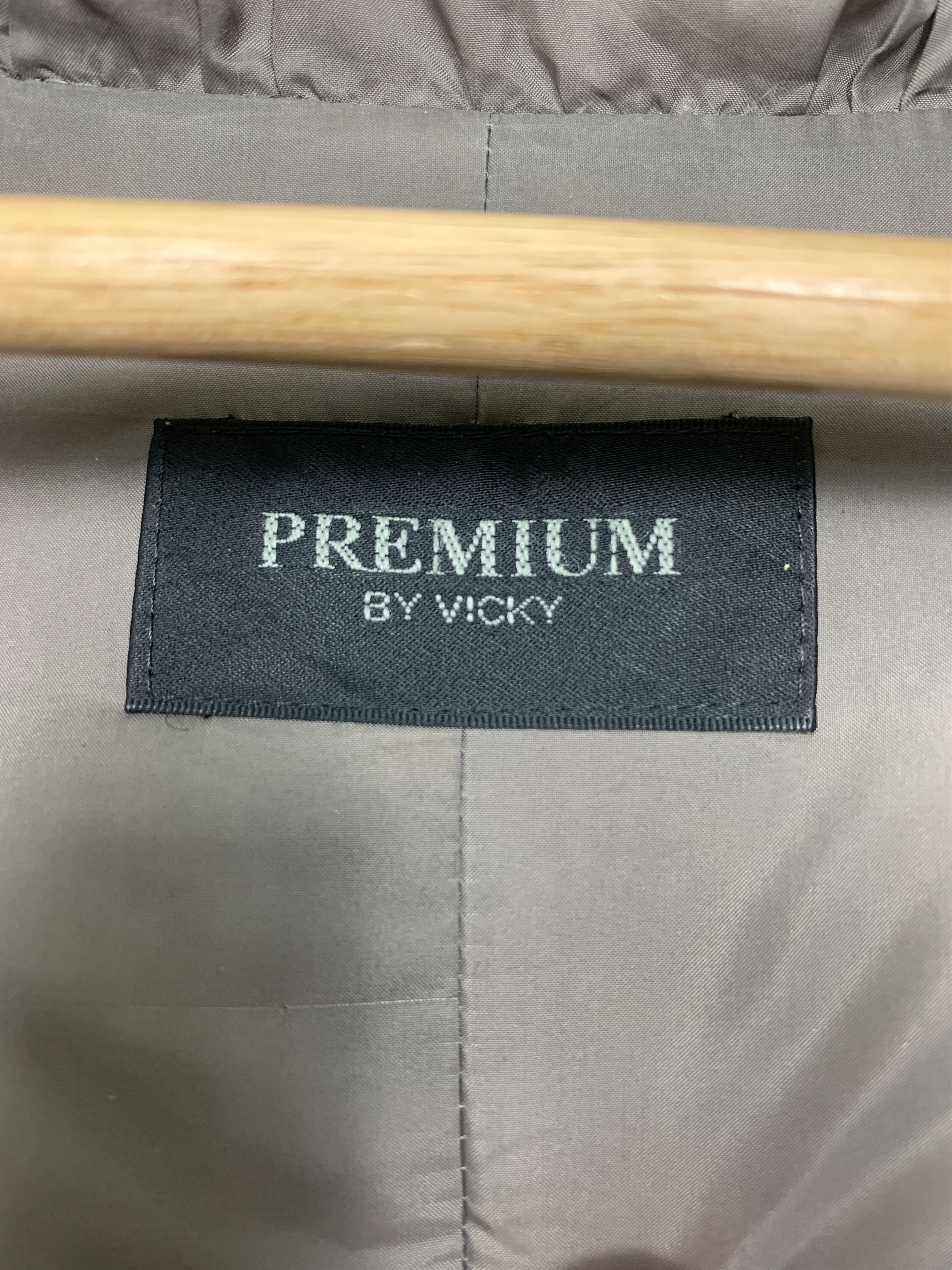 Japanese Brand Vintage PREMIUM BY VICKY Puffer Long Jacket J1021 Size US S / EU 44-46 / 1 - 8 Thumbnail
