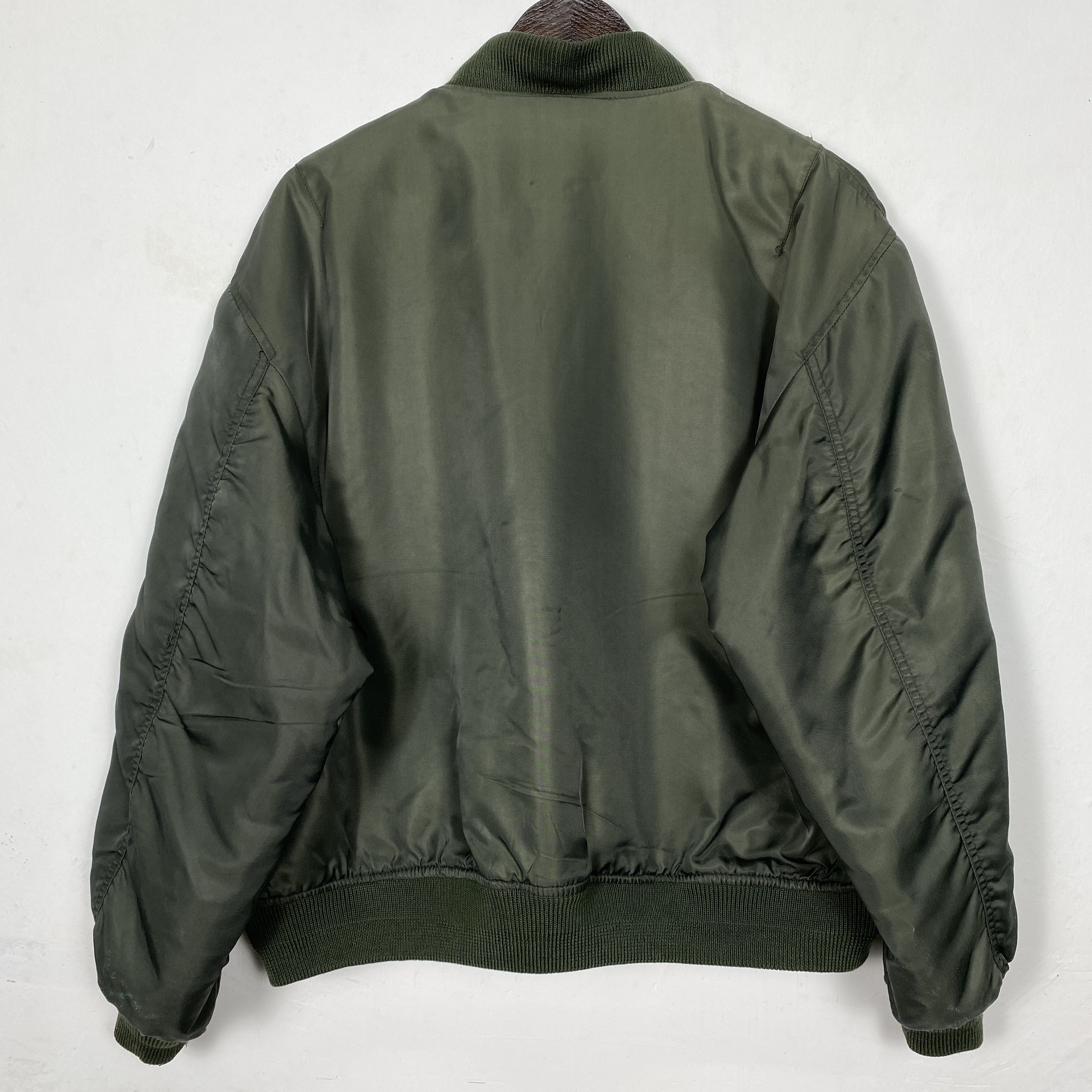 Vintage Vintage MA-1 Bombers Jacket J0201 Size US M / EU 48-50 / 2 - 8 Thumbnail