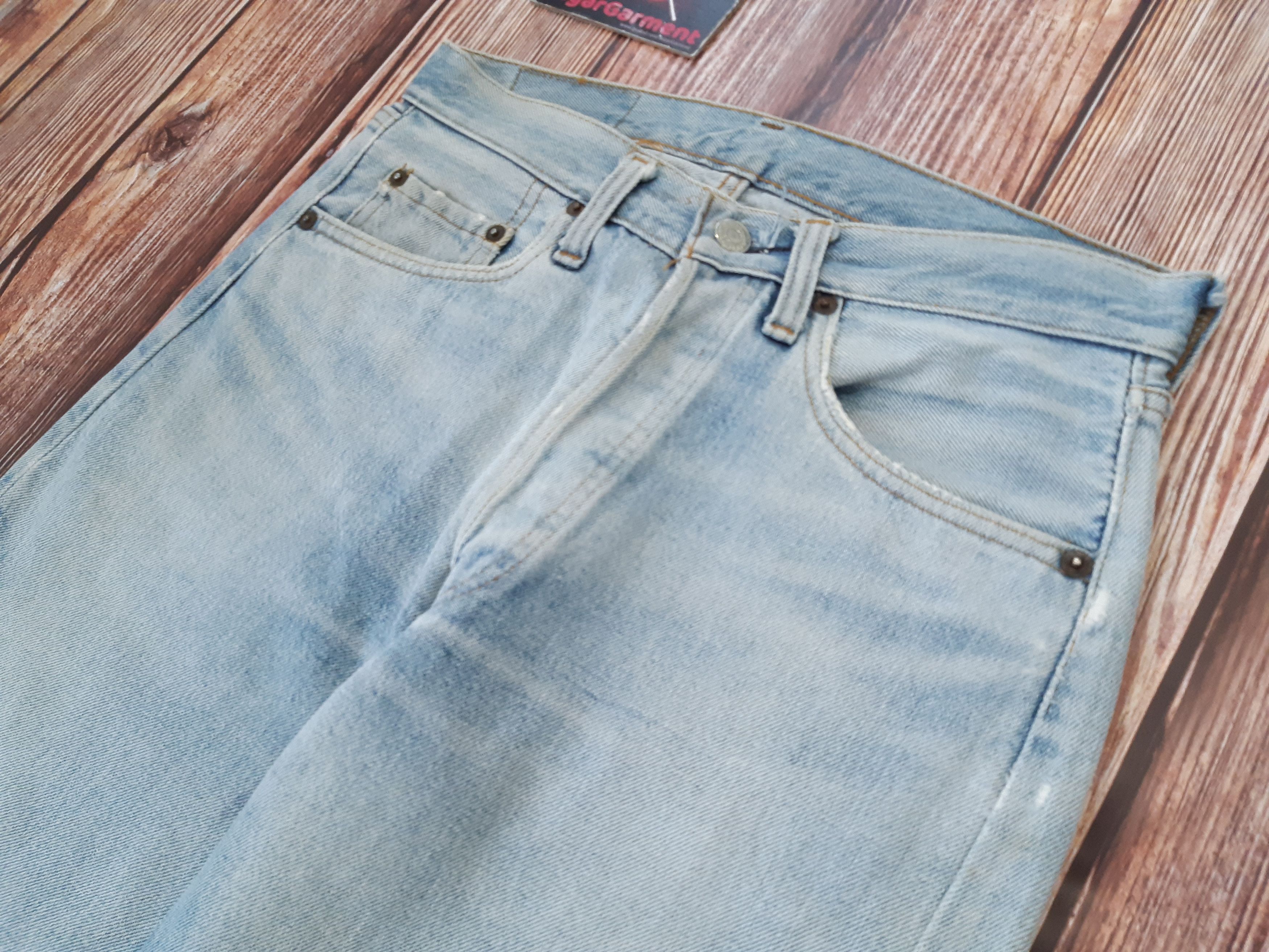 Levi's × Vintage Levis 501 Jeans SELVEDGE Button 6 USA Vintage Size US 29 - 3 Thumbnail