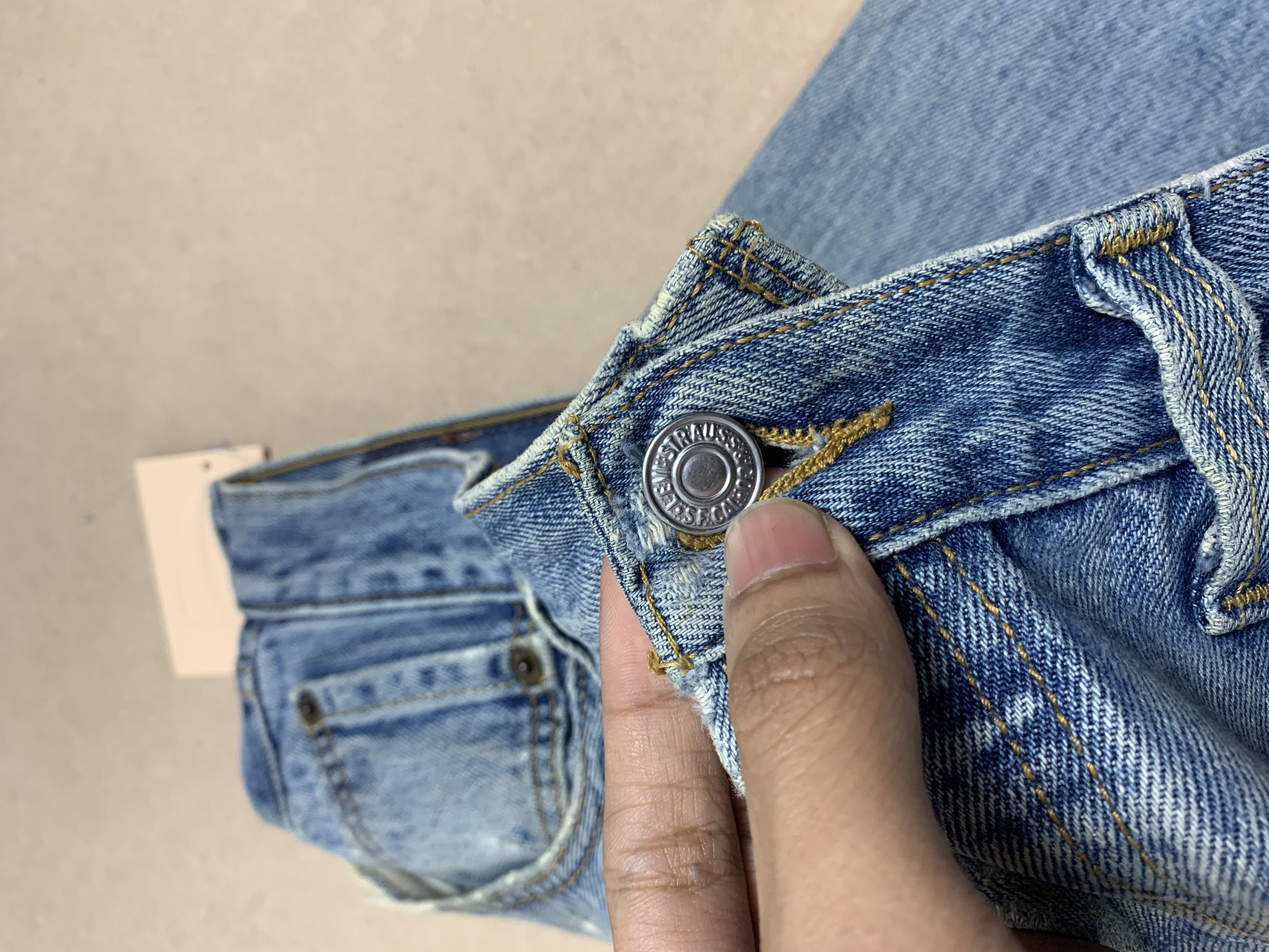 Levi's Vintage LEVI'S 501 Distressed Faded Jeans P0178 Size US 34 / EU 50 - 17 Thumbnail