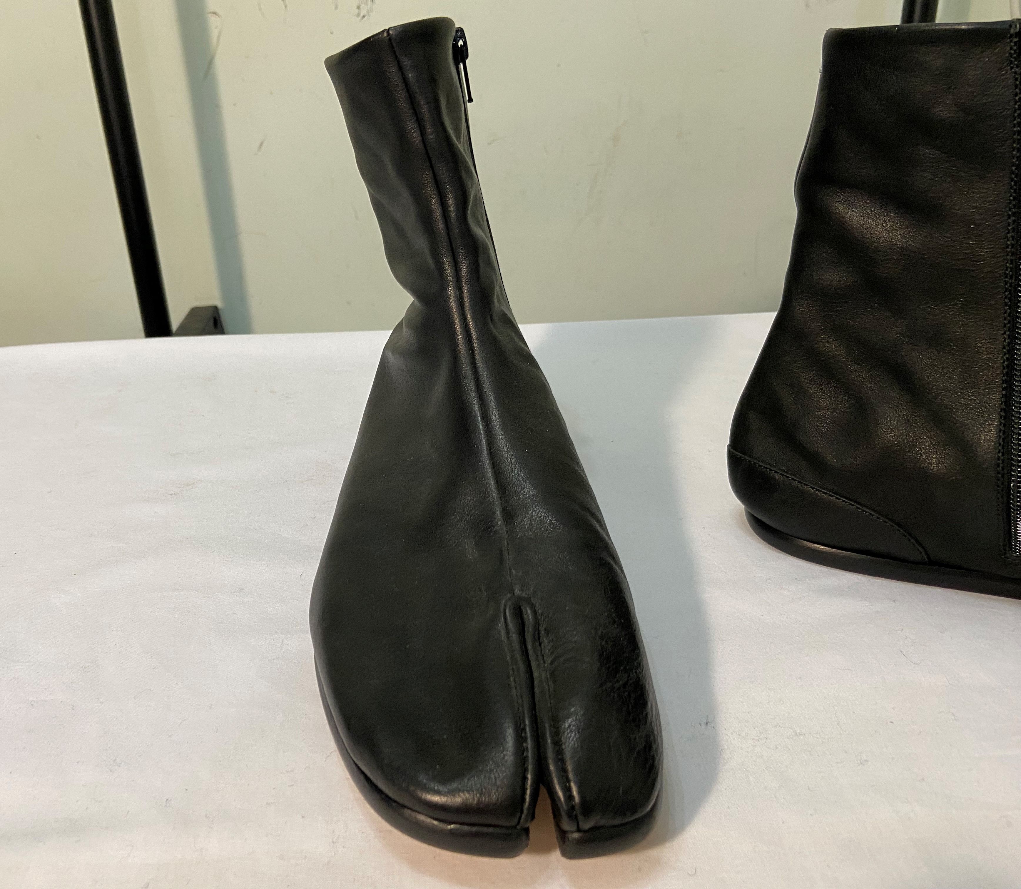 Maison Margiela Maison Margiela Tabi Boots Size US 12 / EU 45 - 2 Thumbnail