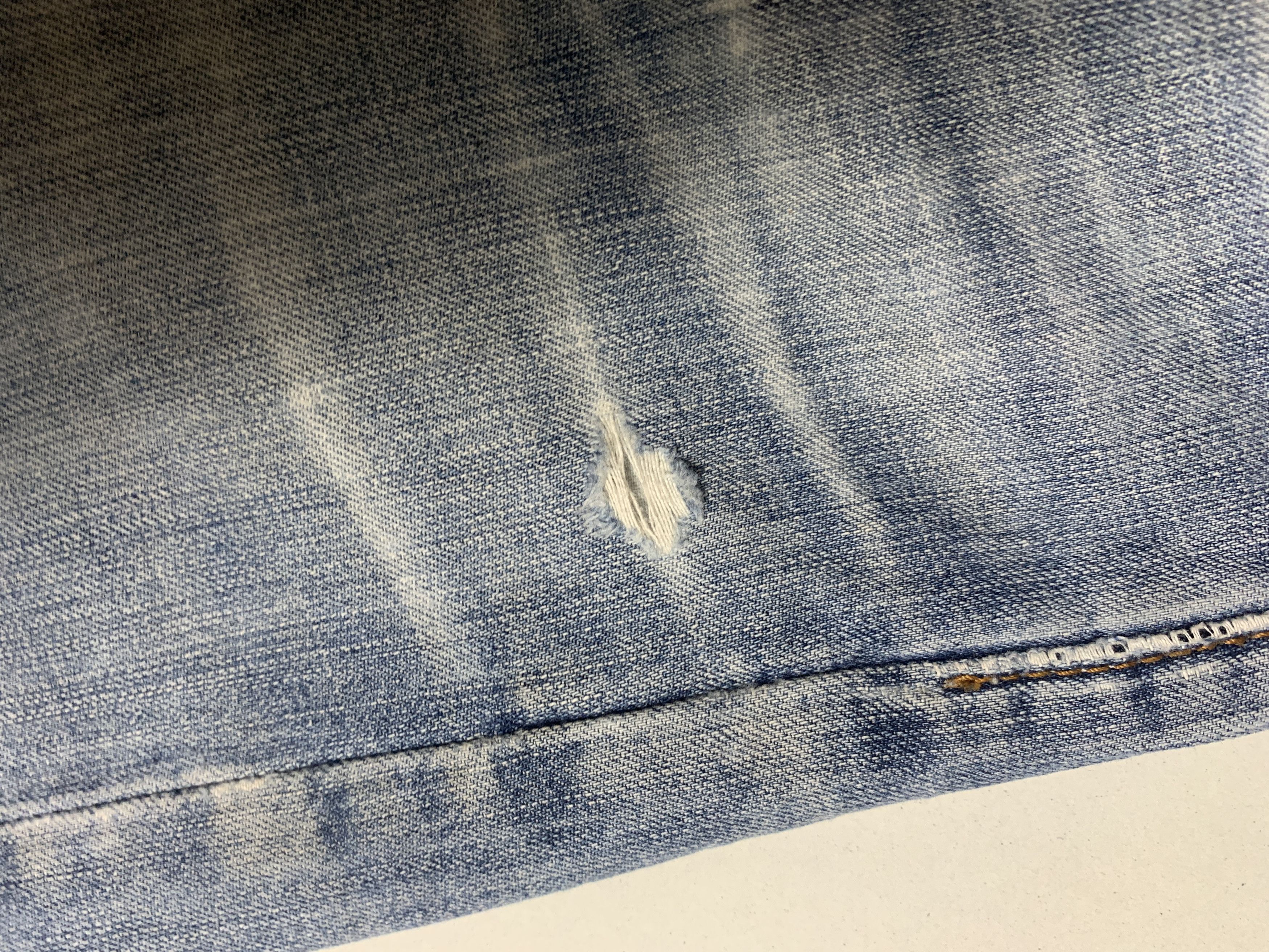Levi's × Vintage Vintage LEVI'S 505 Distressed Faded Straight Cut Mid Wash Size US 32 / EU 48 - 12 Thumbnail