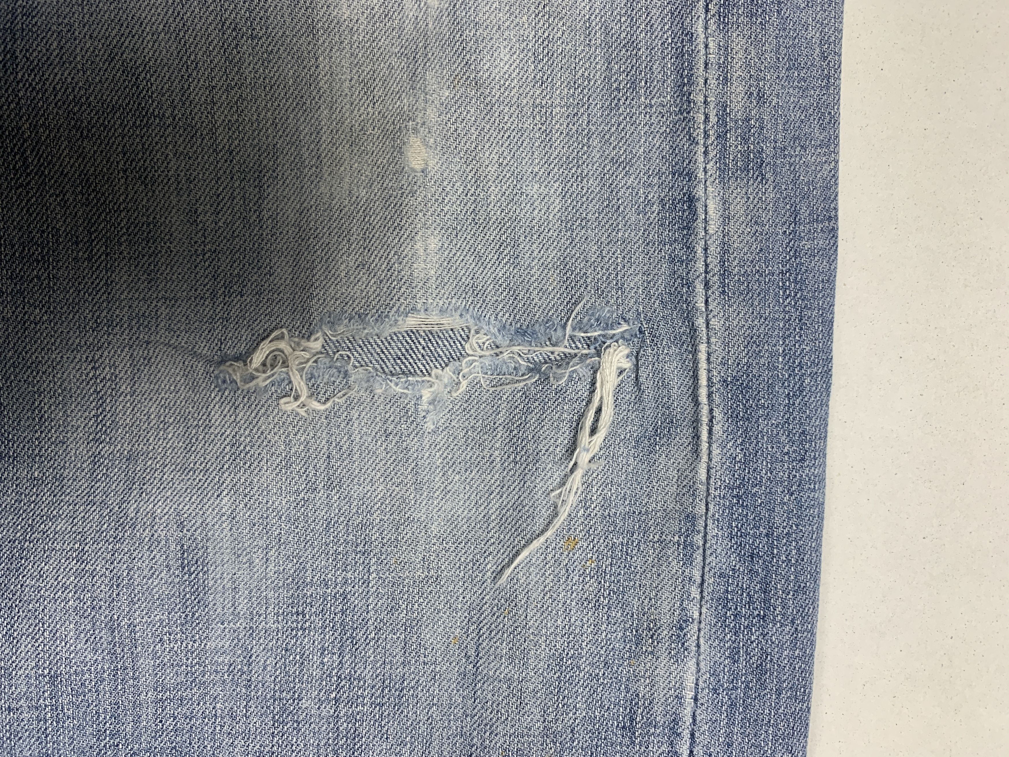 Levi's × Vintage Vintage LEVI'S 505 Distressed Faded Straight Cut Mid Wash Size US 32 / EU 48 - 11 Thumbnail