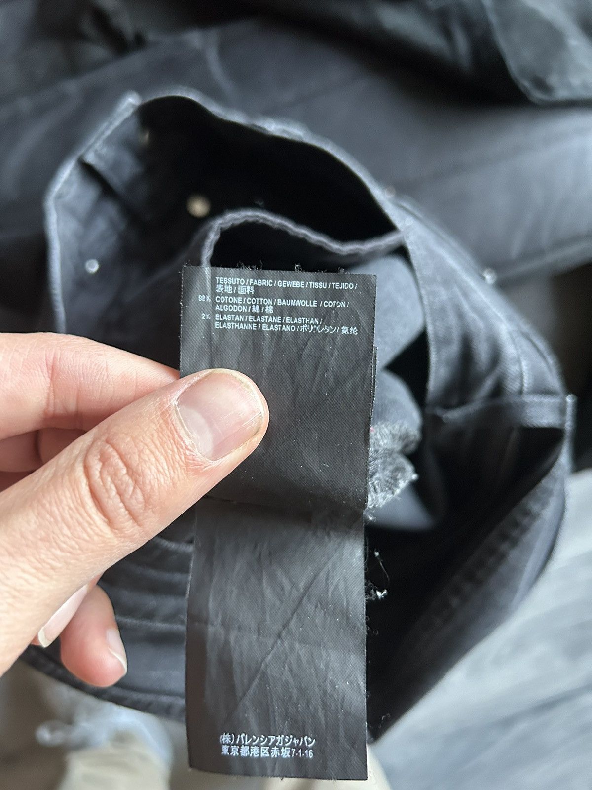Balenciaga SS18 Archetype Destroyed Knee Black Jeans Size US 28 / EU 44 - 20 Thumbnail