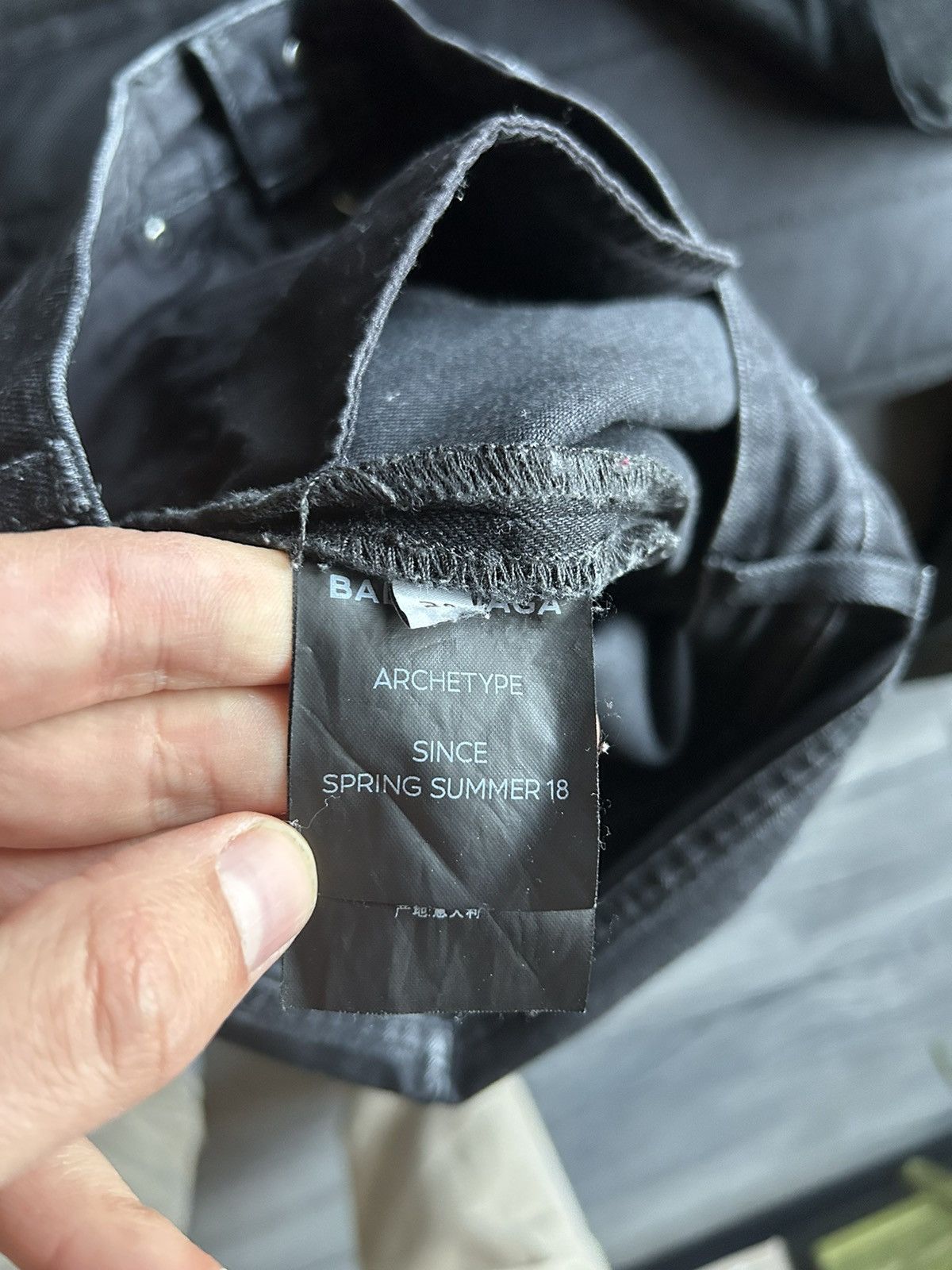 Balenciaga SS18 Archetype Destroyed Knee Black Jeans Size US 28 / EU 44 - 18 Thumbnail