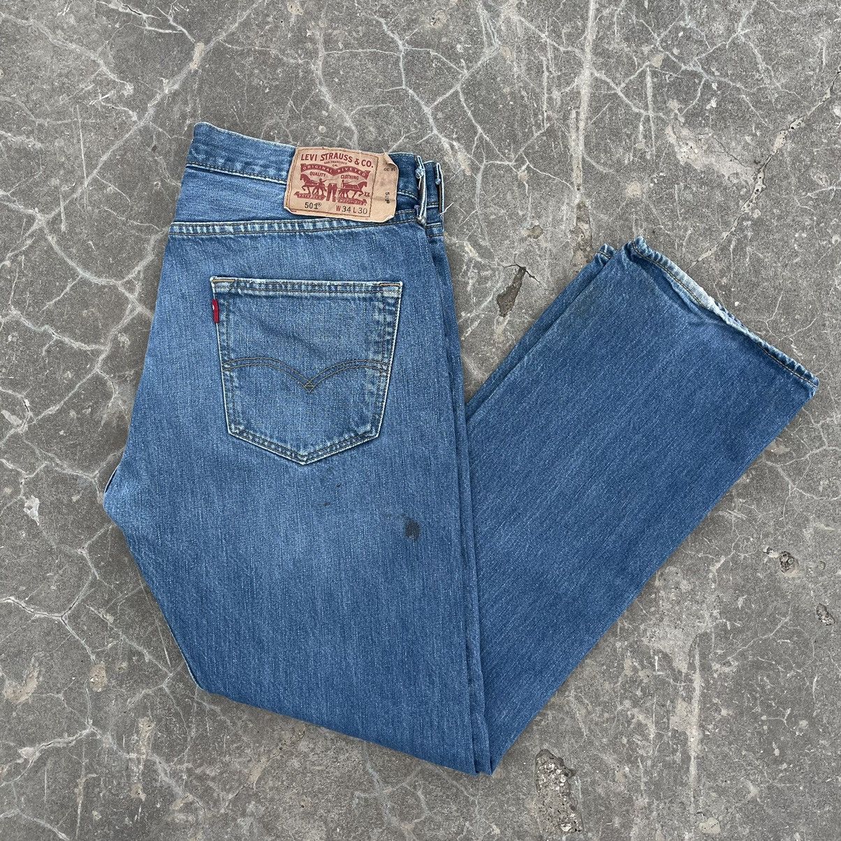 Levi's × Vintage Vintage Levi’s 501 Blue Jeans W34xL30 90s Streetwear Pants Size US 34 / EU 50 - 1 Thumbnail