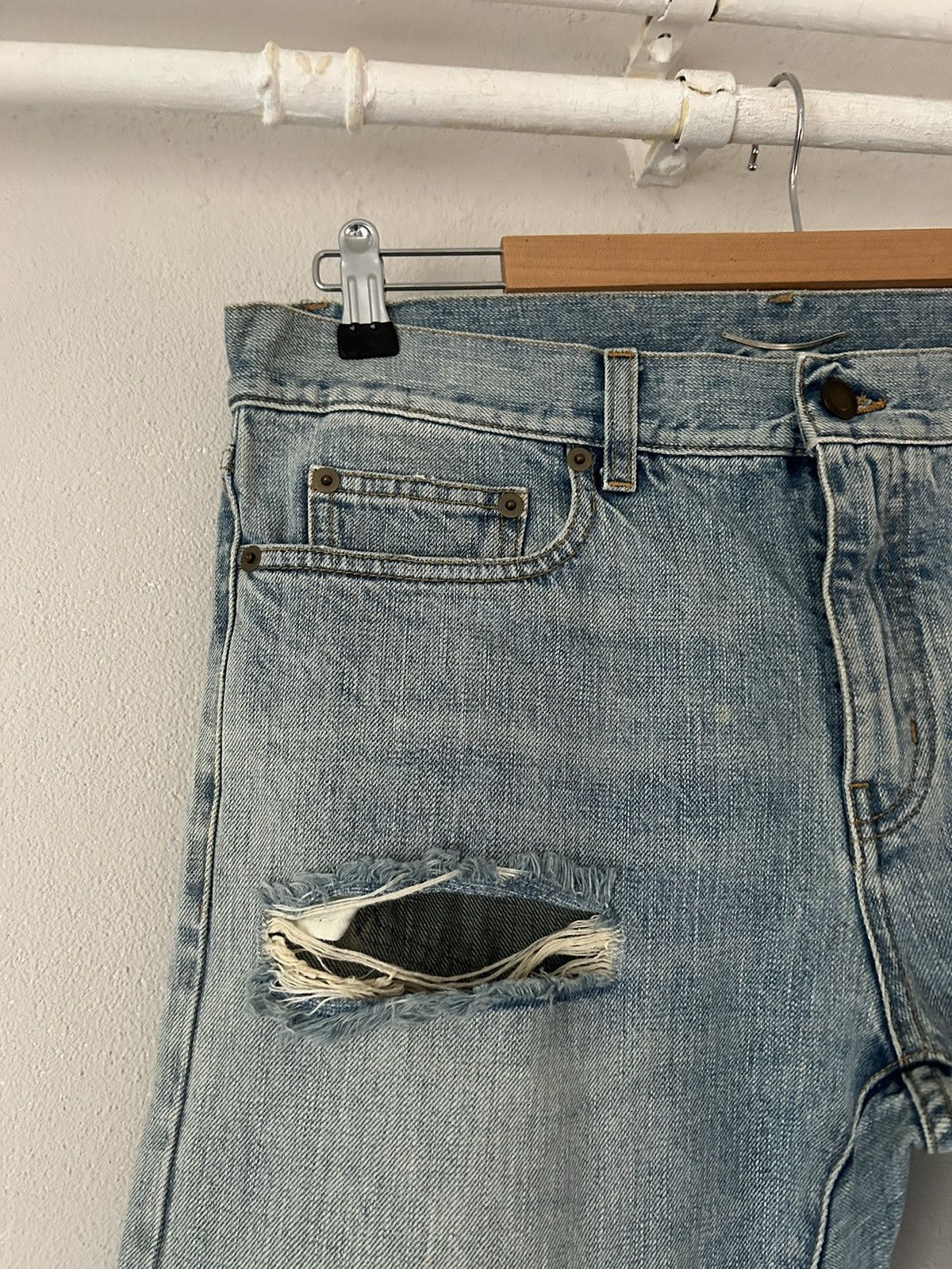 Saint Laurent Paris Blue Denim Distressed Jeans Size US 32 / EU 48 - 2 Thumbnail