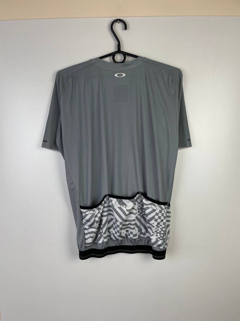 Oakley × Vintage Oakley vintage t-shirt size M Size US M / EU 48-50 / 2 - 4 Thumbnail
