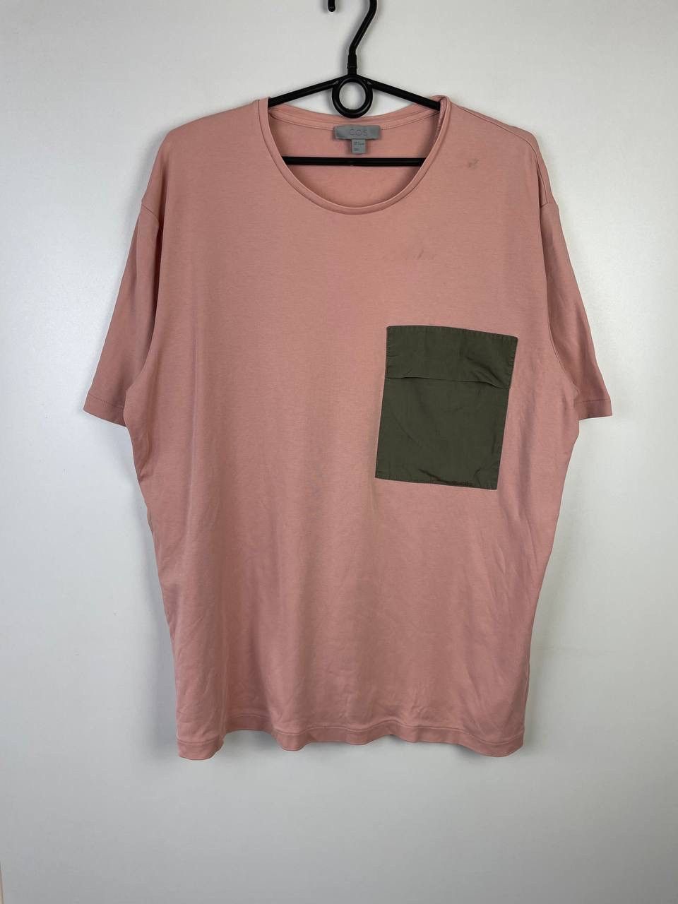 COS luxury t-shirt size M