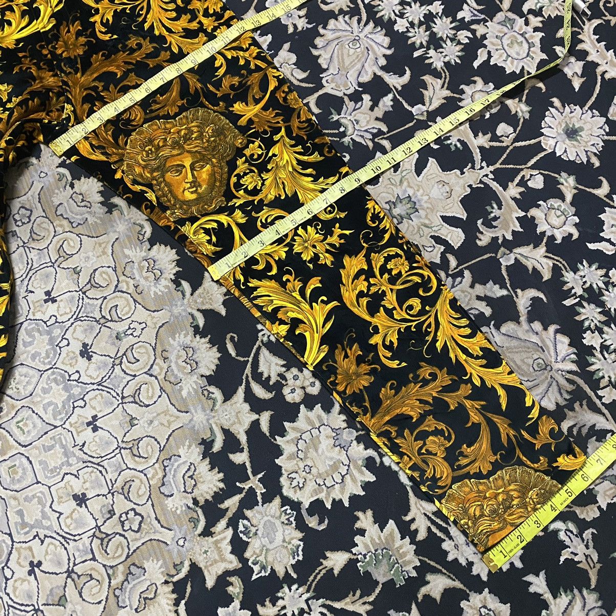 Versace Jeans Couture Vintage Versace Baroque Medusa Velvet Jeans Size 30" / US 8 / IT 44 - 23 Thumbnail