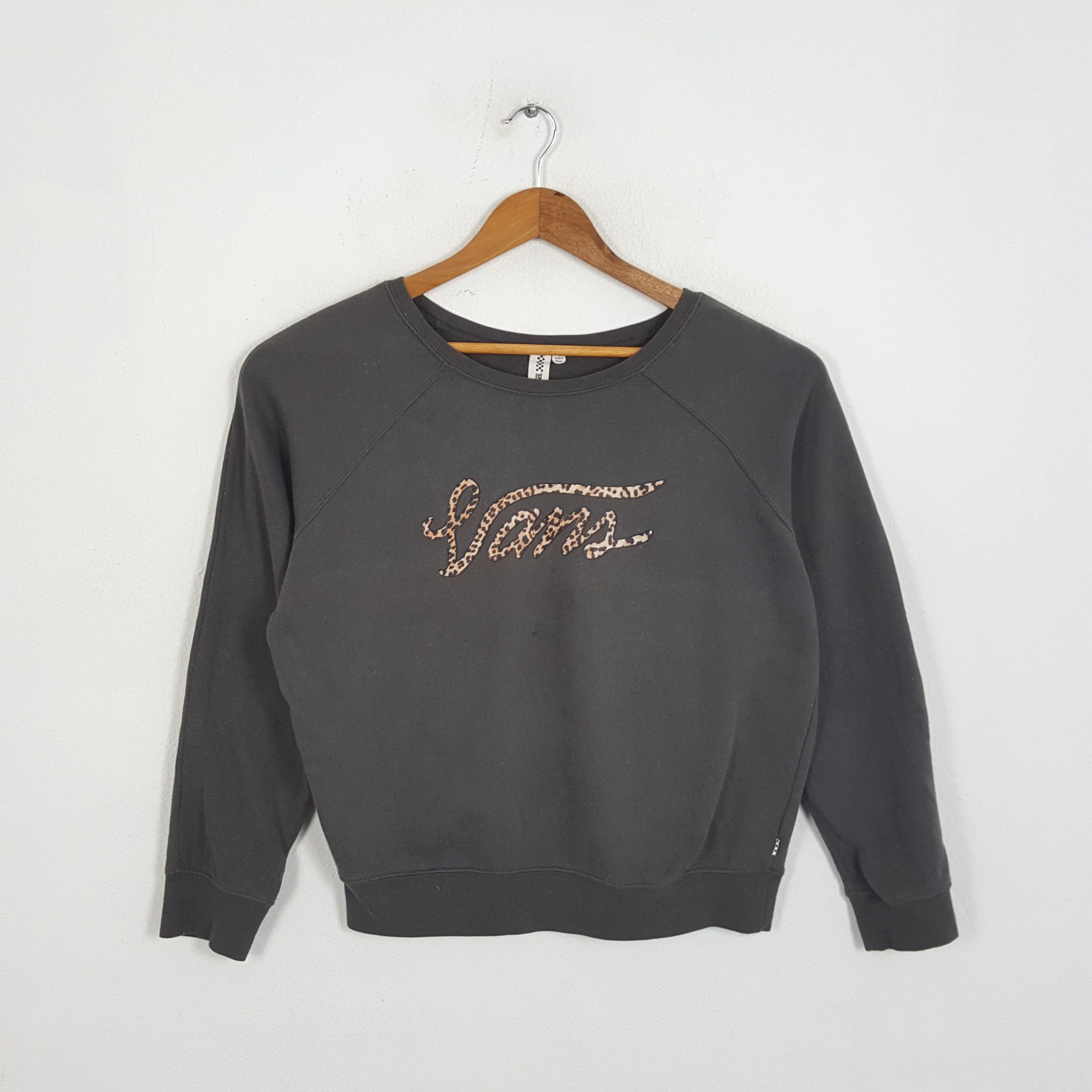 Vintage VANS Streetwear Skateboard Style Sweatshirts