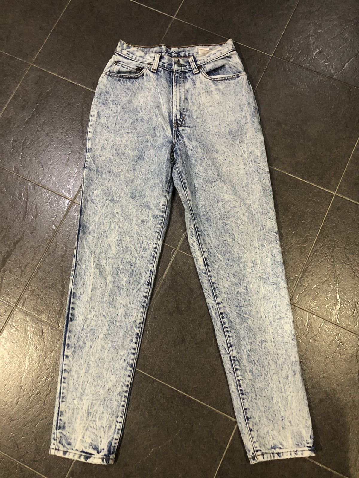 image of Levis 505 0214 Acid Wash Denim, Women's (Size 26)