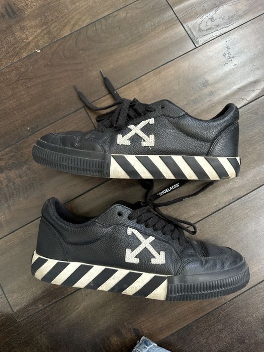 Off-White Mens low vulcanized sneakers high top size 42 size 9.5