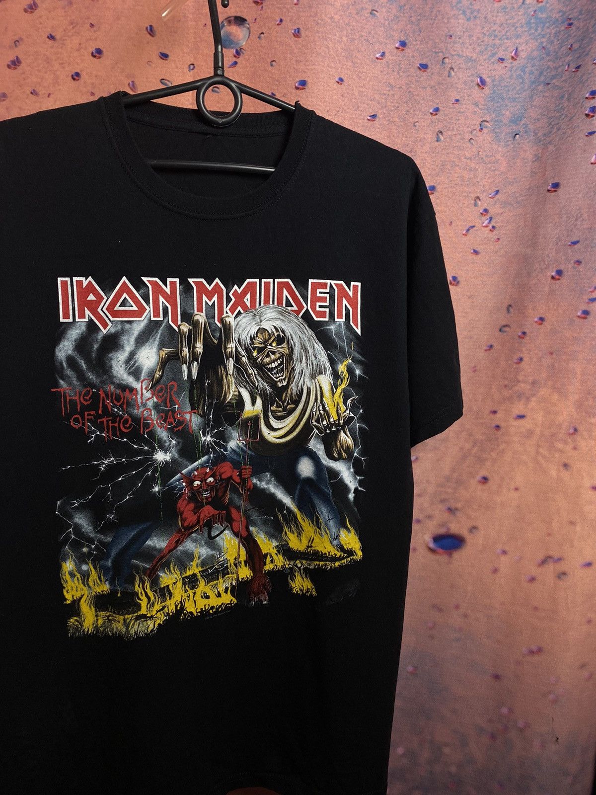 Band Tees × Iron Maiden × Vintage Vintage Iron maiden band rock tee Size US L / EU 52-54 / 3 - 1 Thumbnail