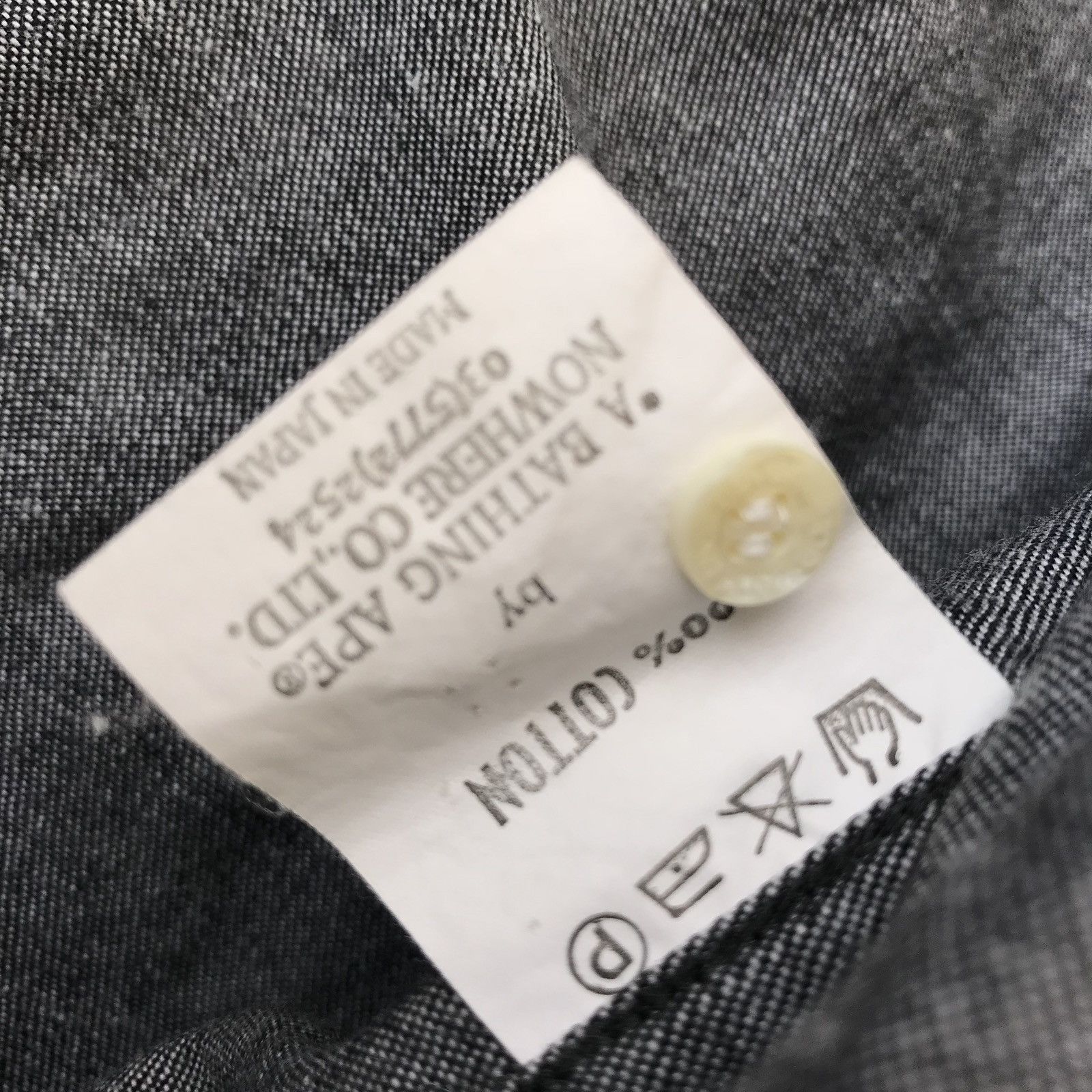 Bape classic a bathing ape shirt Size US M / EU 48-50 / 2 - 7 Thumbnail