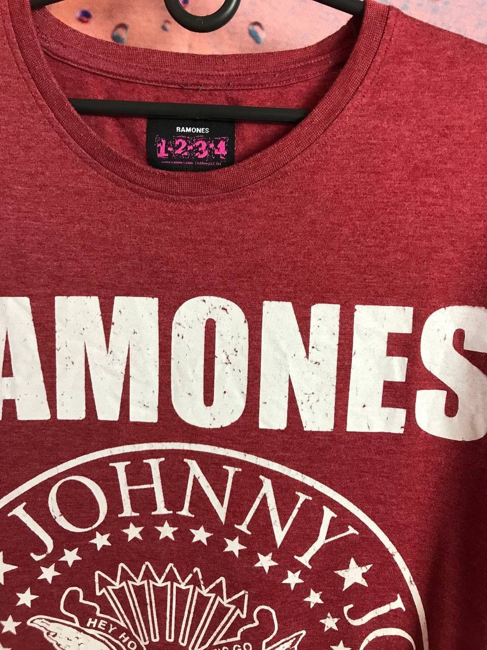 Band Tees Vintage Ramones Band rock tee Size US XL / EU 56 / 4 - 3 Thumbnail