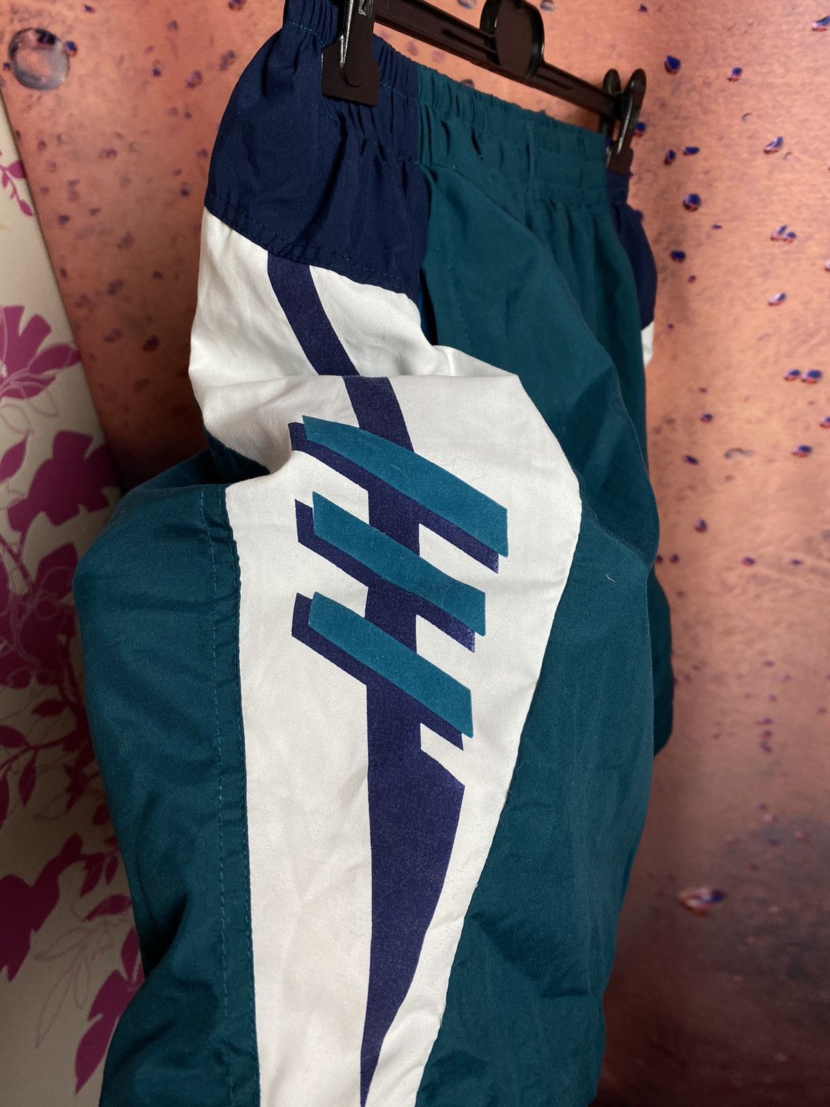 Adidas × Vintage Vintage Adidas streetwear shorts size L Size US 34 / EU 50 - 4 Thumbnail