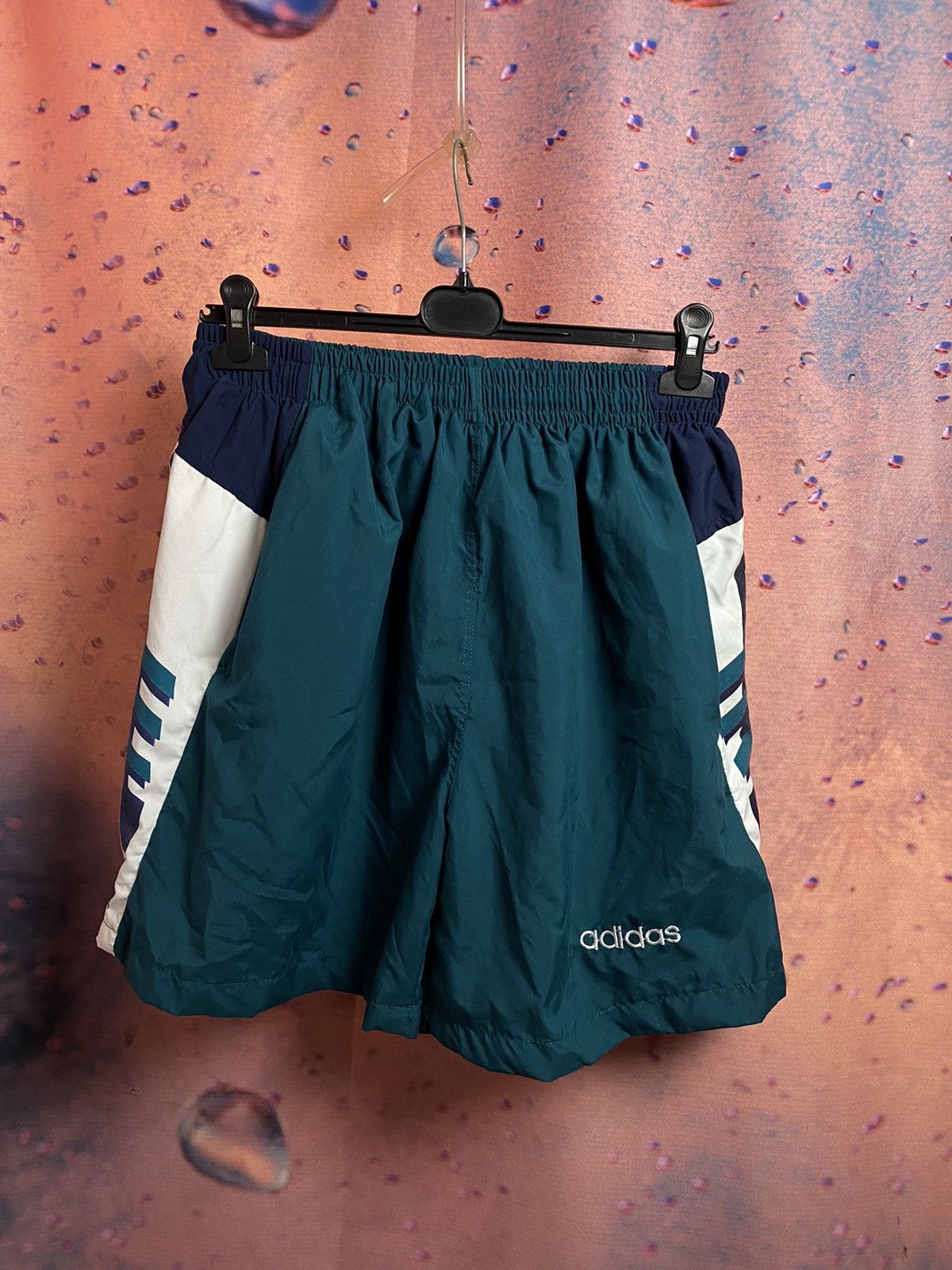 Adidas × Vintage Vintage Adidas streetwear shorts size L Size US 34 / EU 50 - 1 Thumbnail